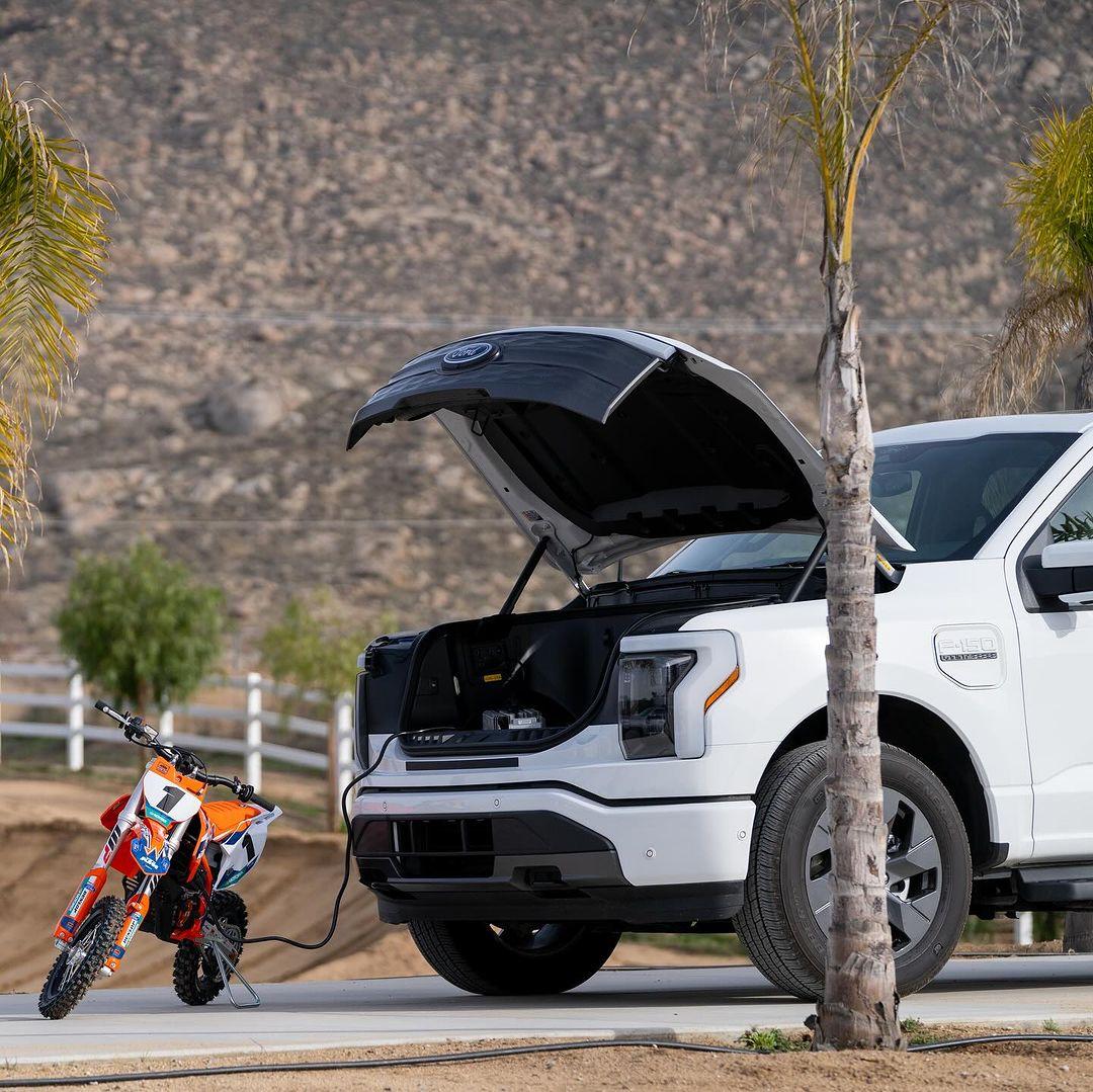 Ford F-150 Lightning F-150 Lightning Partners with KTM Electric Dirtbikes (Junior Supercross) 415319496_18410287993049687_9035316761545680616_n