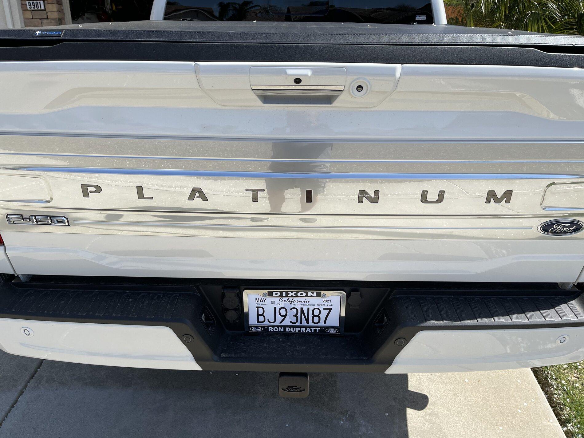 Ford F-150 Lightning Black lettering for 2021 Platinum tailgate? 469F02AB-5628-4637-B305-13A3AA325B1B