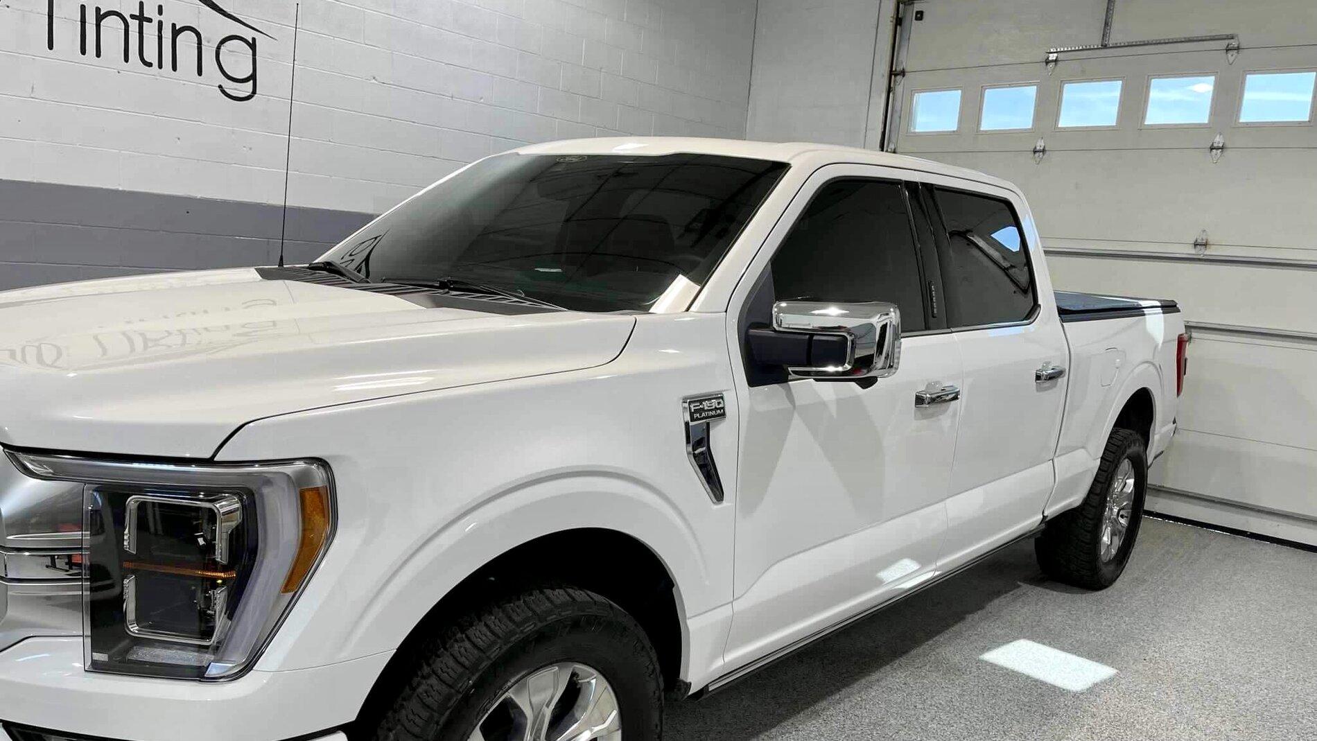 Ford F-150 Lightning Windsheild Tint 48B36023-ECBC-4765-9280-A7315AED3F81