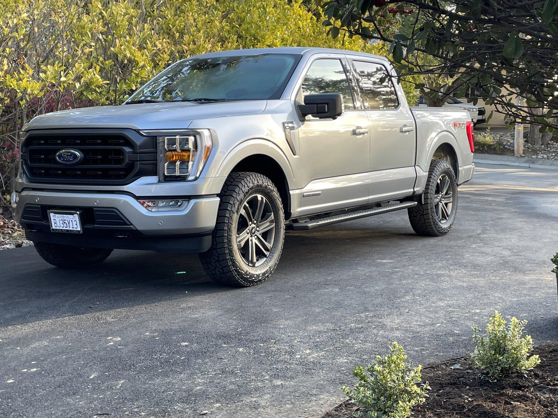 Ford F-150 Lightning Factory Wheels with Aftermarket Tire Thread 4BDE0DFB-0A37-4996-A144-8AC65F529758