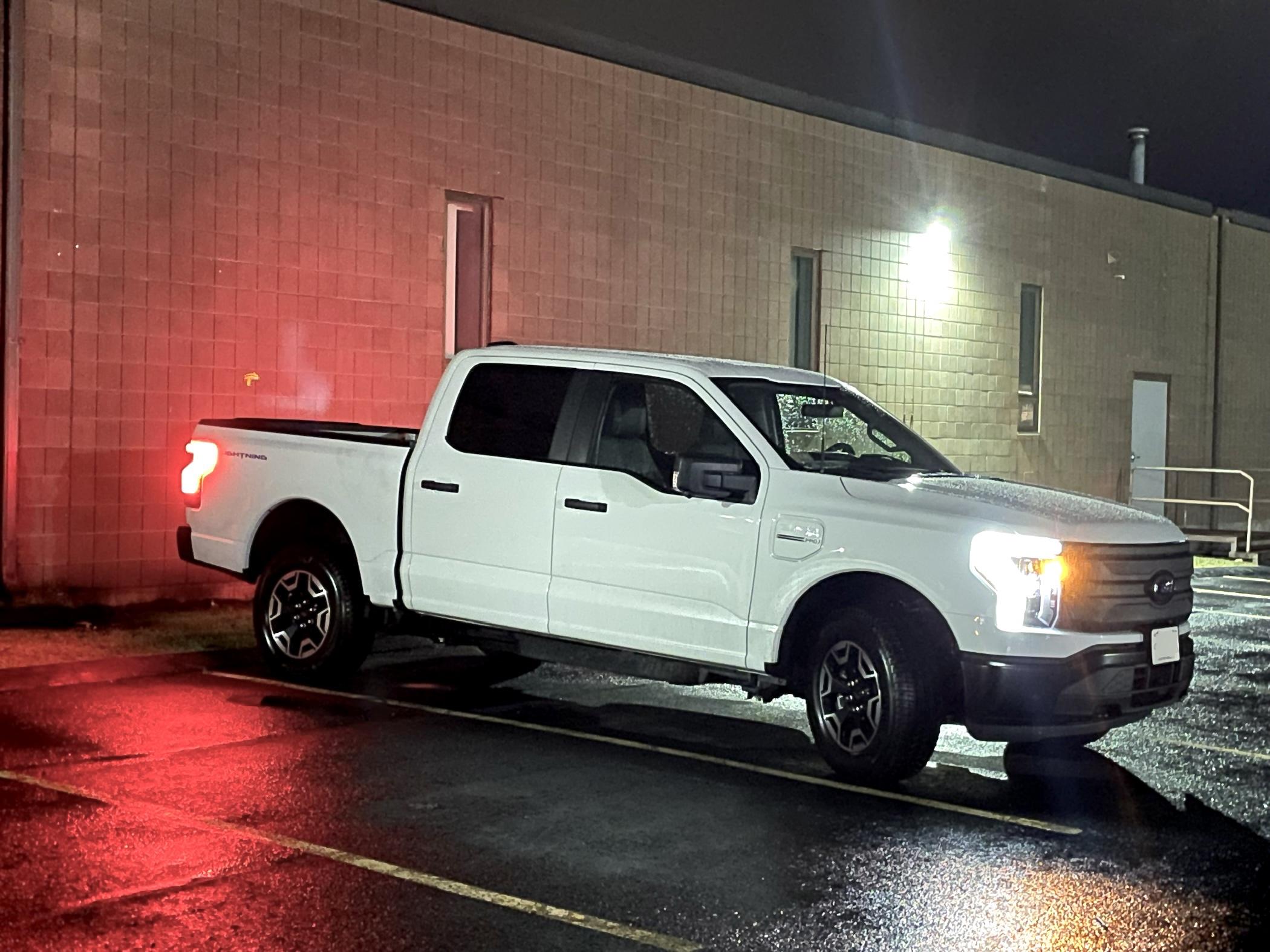 Ford F-150 Lightning ✅ 12/05 Lightning Build Week Group (MY2023) 5653E9E5-0591-4F86-9204-78D5572D95FD