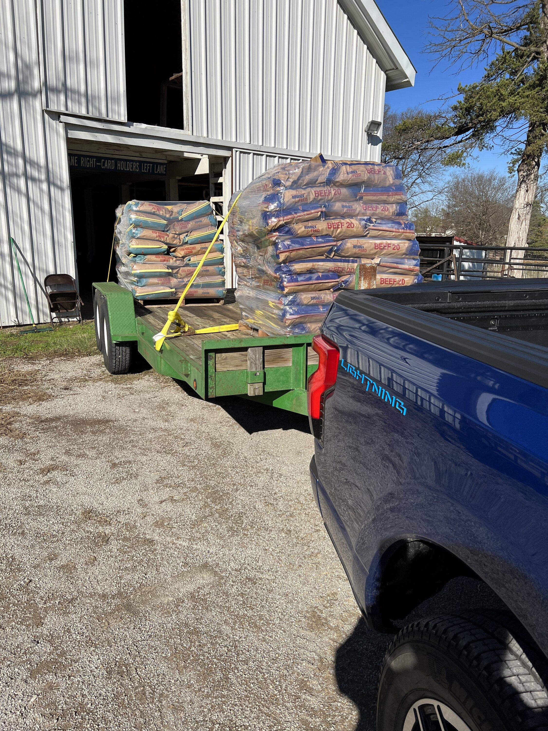 Ford F-150 Lightning 🙋‍♂️ What Did You Do To Your Lightning Today? 61D9507E-CB64-4D68-B5E0-E1467169328F