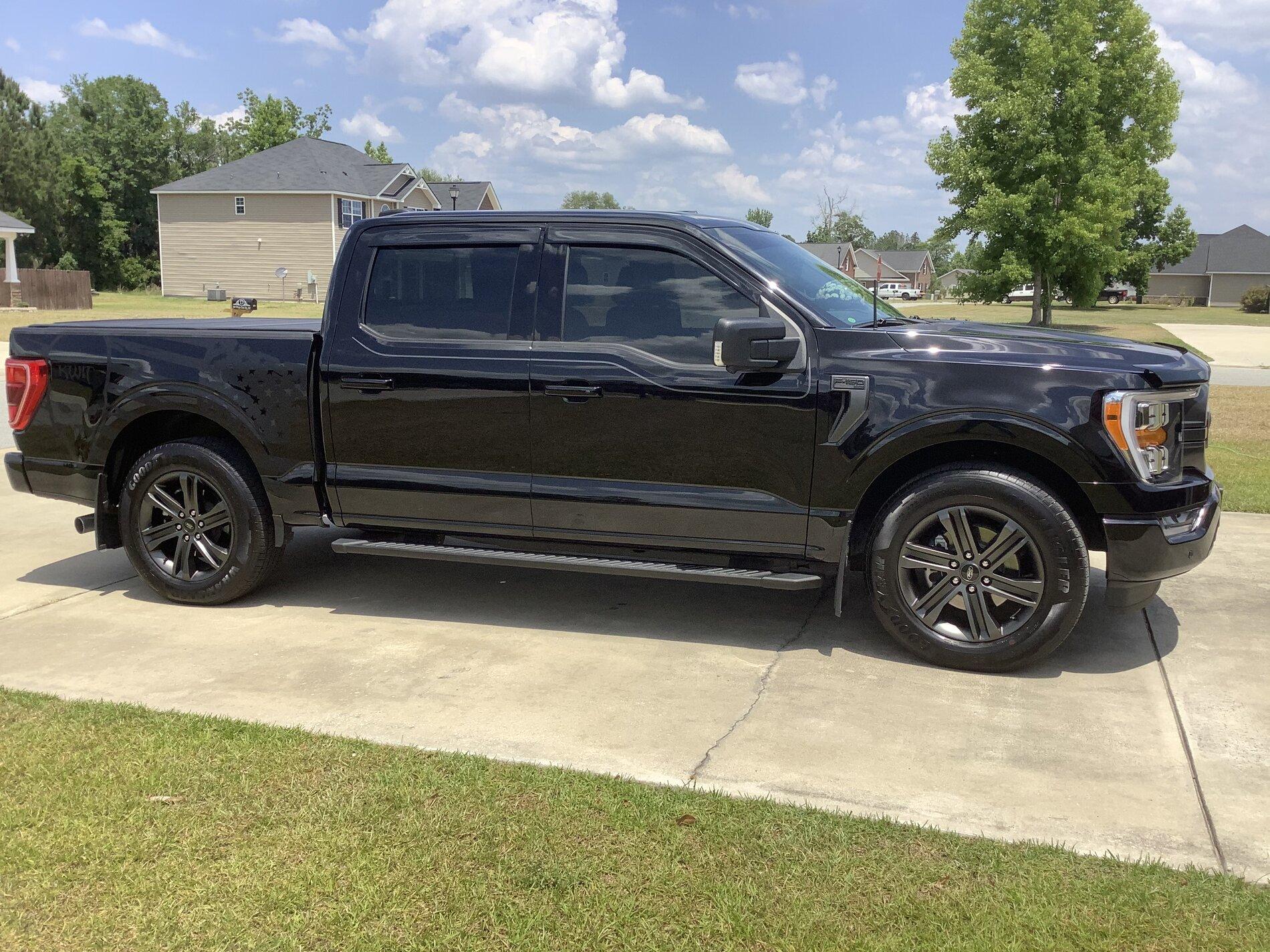 Ford F-150 Lightning Finally Airbrushed Taillights and Badges 667b3e17-bbae-4b0f-a7e2-f5ceb39f7467-jpe