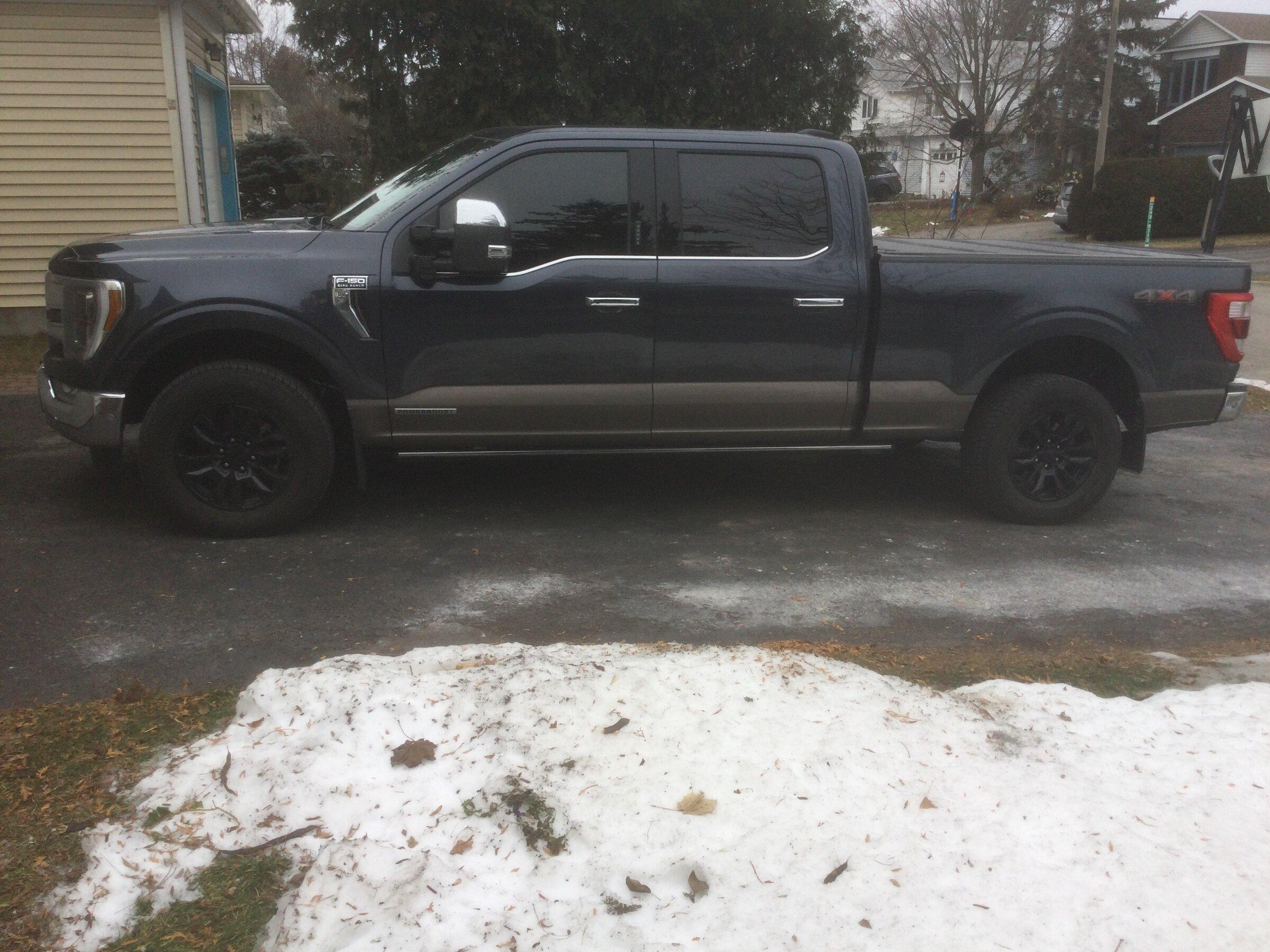 Ford F-150 Lightning Will 18's look too small on my Lariat PB?? 6BFF3E92-D967-41B6-8B73-219A1373907A