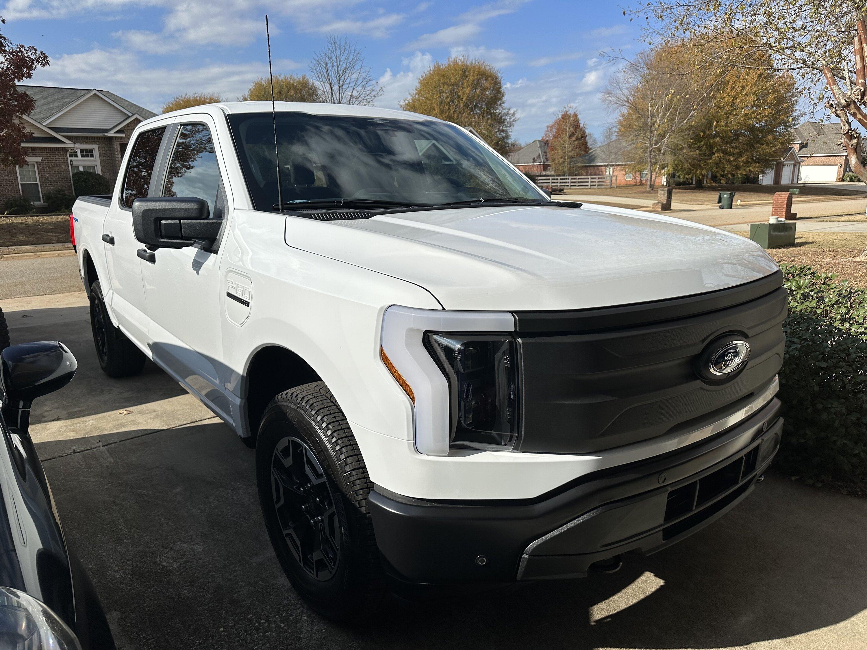 Ford F-150 Lightning ✅ 10/31 Lightning Build Week Group (MY2023) 71C25D34-C539-4768-9D84-051BF48AE28C