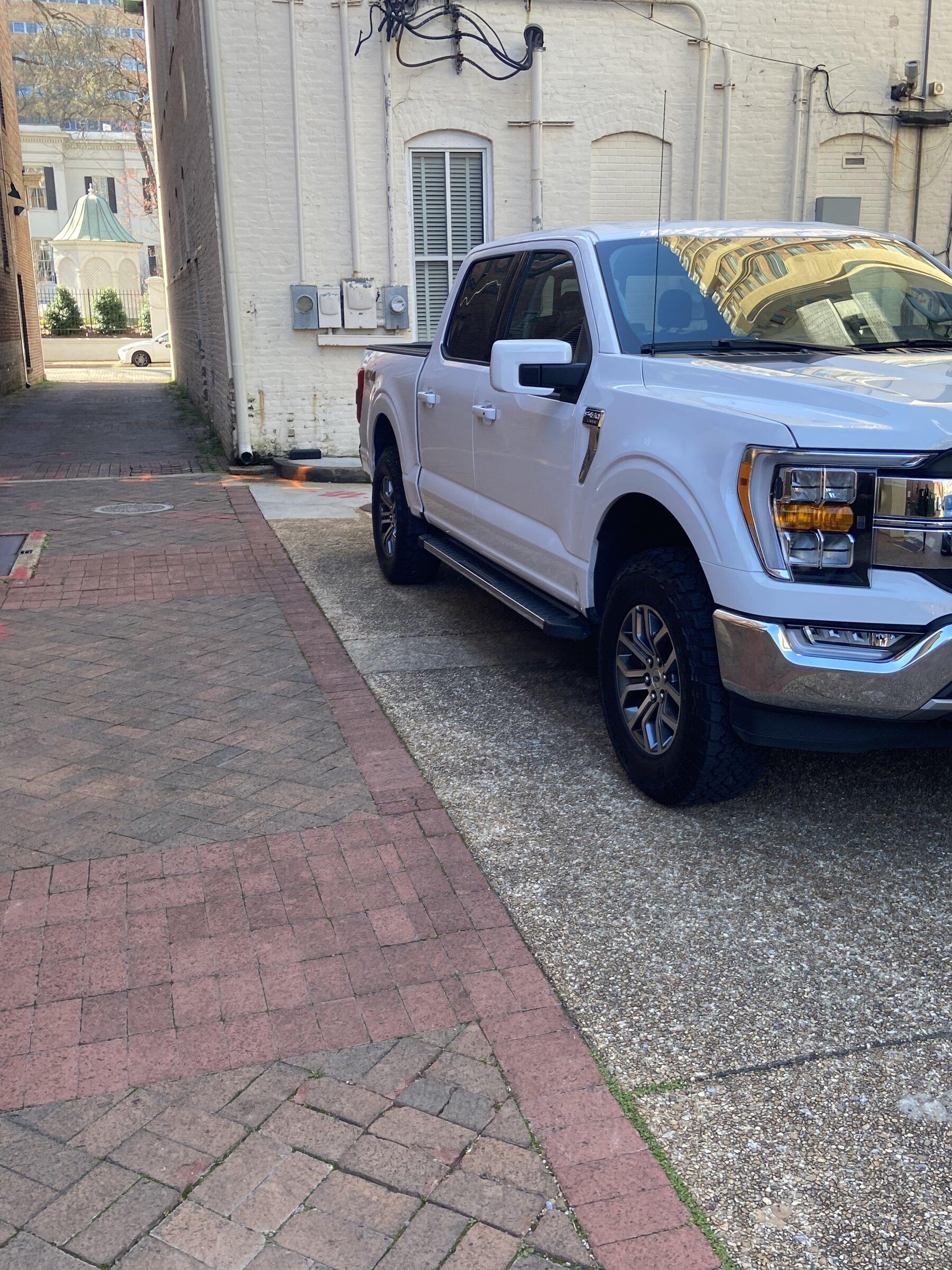 Ford F-150 Lightning Anyone with 285/70/18 on factory wheels?? 755C6F70-DA70-483F-AD52-4010D9394E15