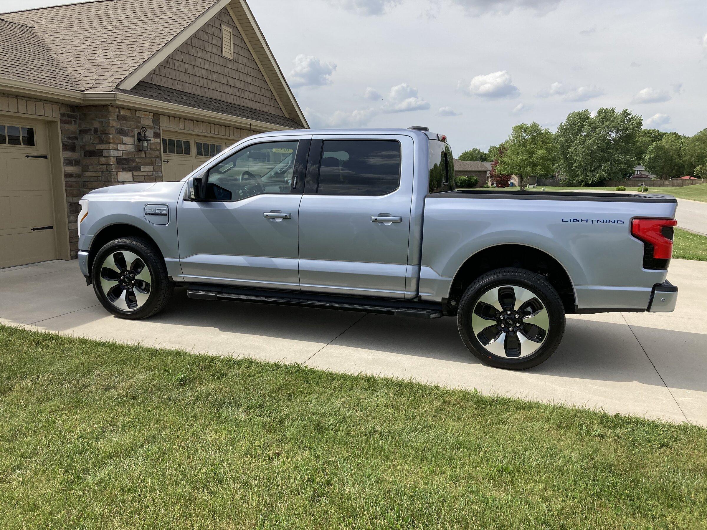 Ford F-150 Lightning Test Drove A Platinum Trim Lightning Today. Iced Blue Silver Impressions & Photos 8A0D655E-23A6-420F-9685-E750BFE553C6