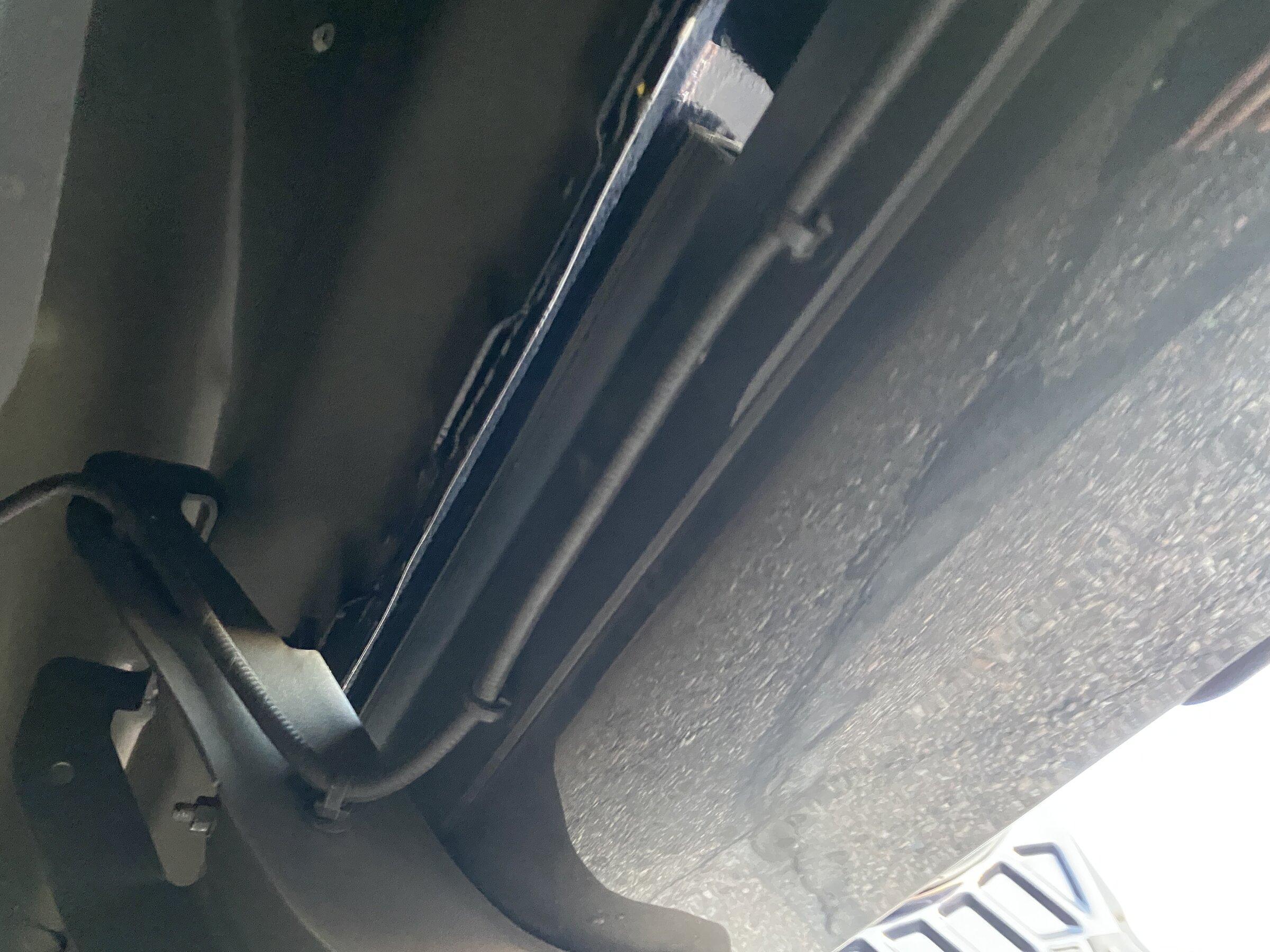 Ford F-150 Lightning F-150 Pro doesn't have running boards? 9255059C-0818-44E1-BC57-C1387E48EF1E