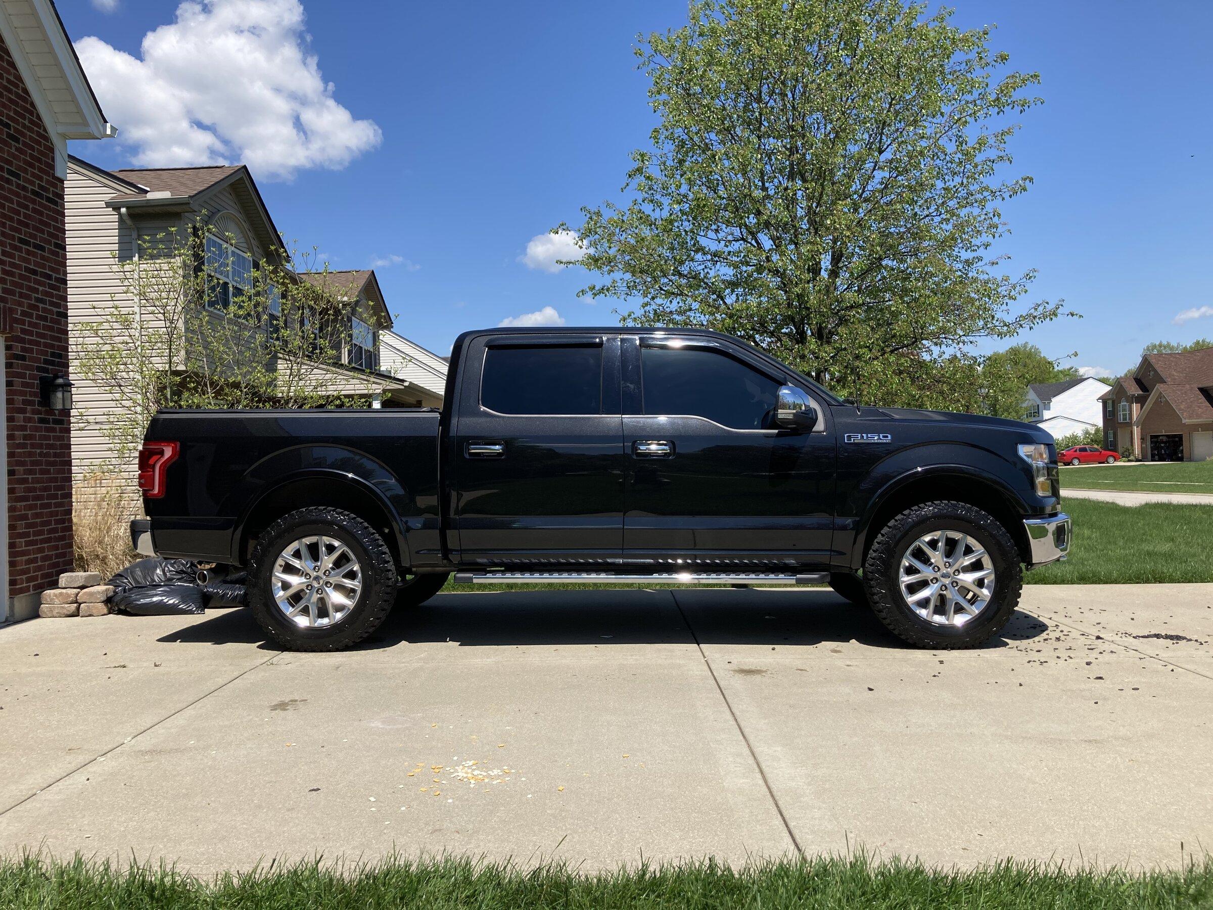 Ford F-150 Lightning Factory Wheels with Aftermarket Tire Thread 9D10F34B-423F-4139-B7C3-E5BCEC5B09D6