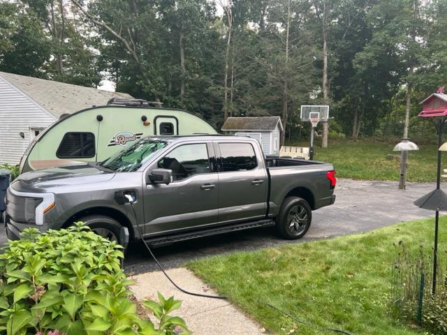 Ford F-150 Lightning ✅ 8/22 Lightning Build Week Group 9D21188D-23C9-411E-812E-8EA87B1E72ED