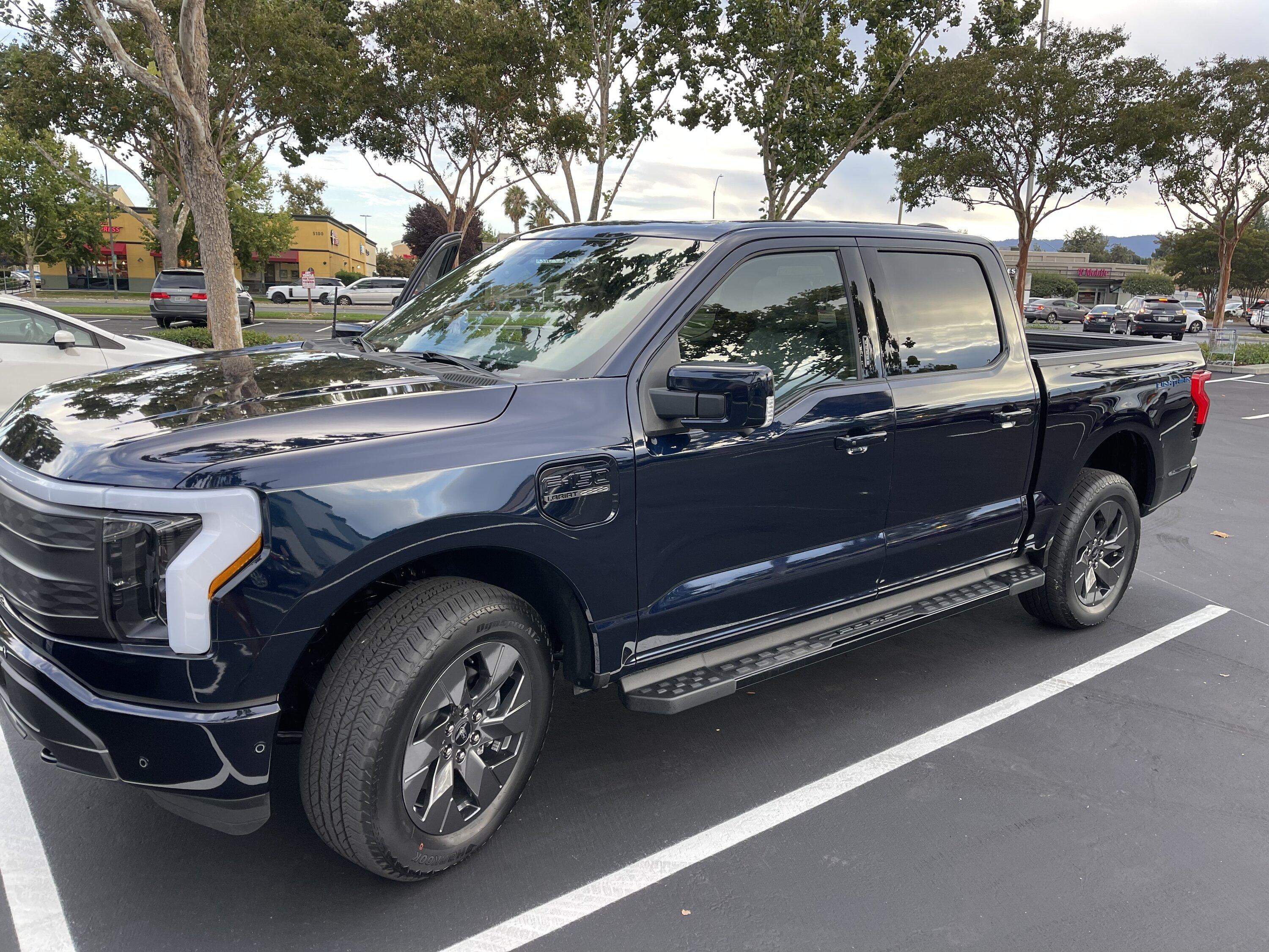 Ford F-150 Lightning ✅ 8/1 Lightning Build Week Group A0BB67AA-6F40-4512-B6D7-24CEF7E9A50C