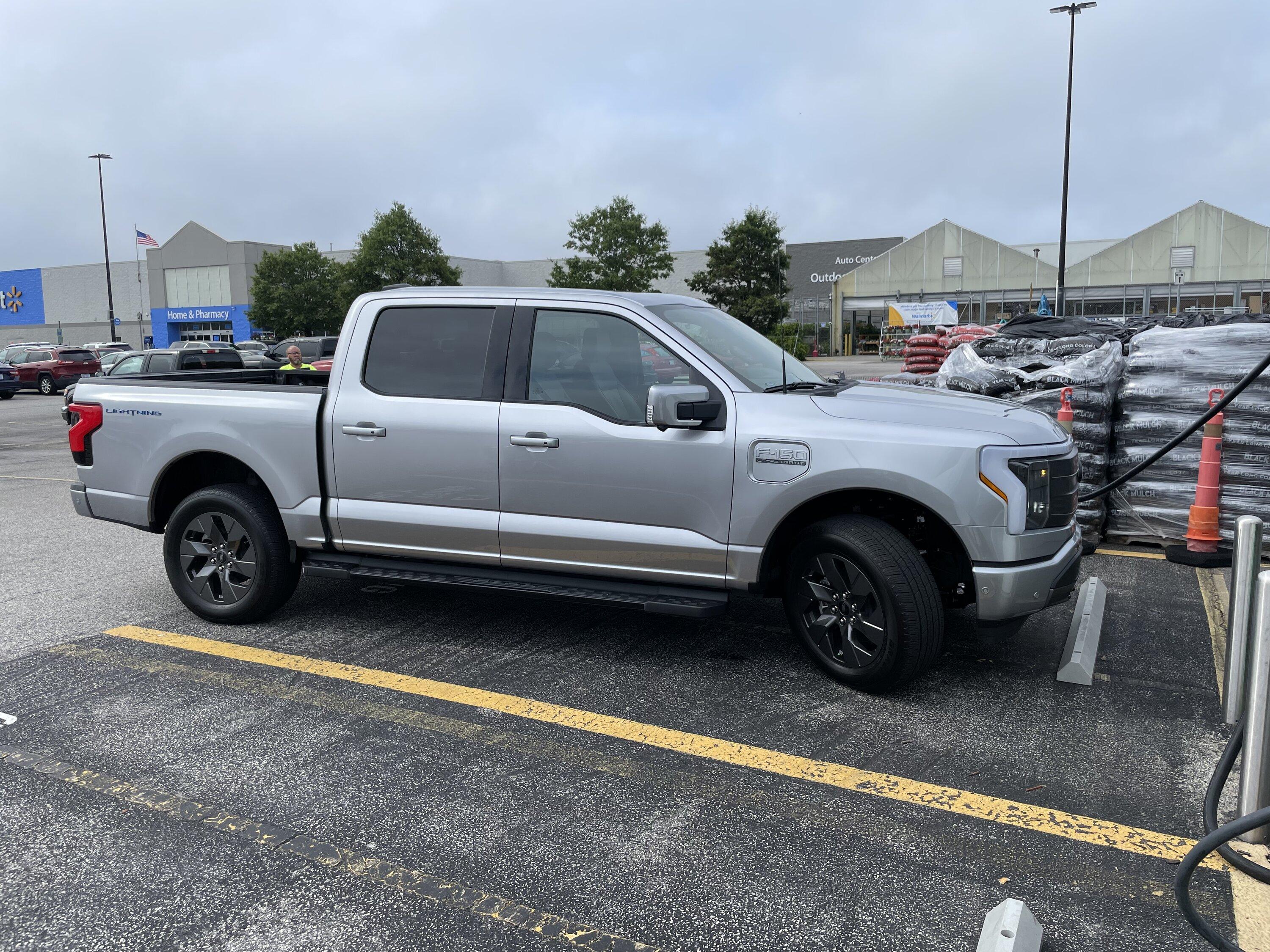 Ford F-150 Lightning My EA neighbor ACD9C17C-5E0C-42D8-B0F5-8DB75632D722