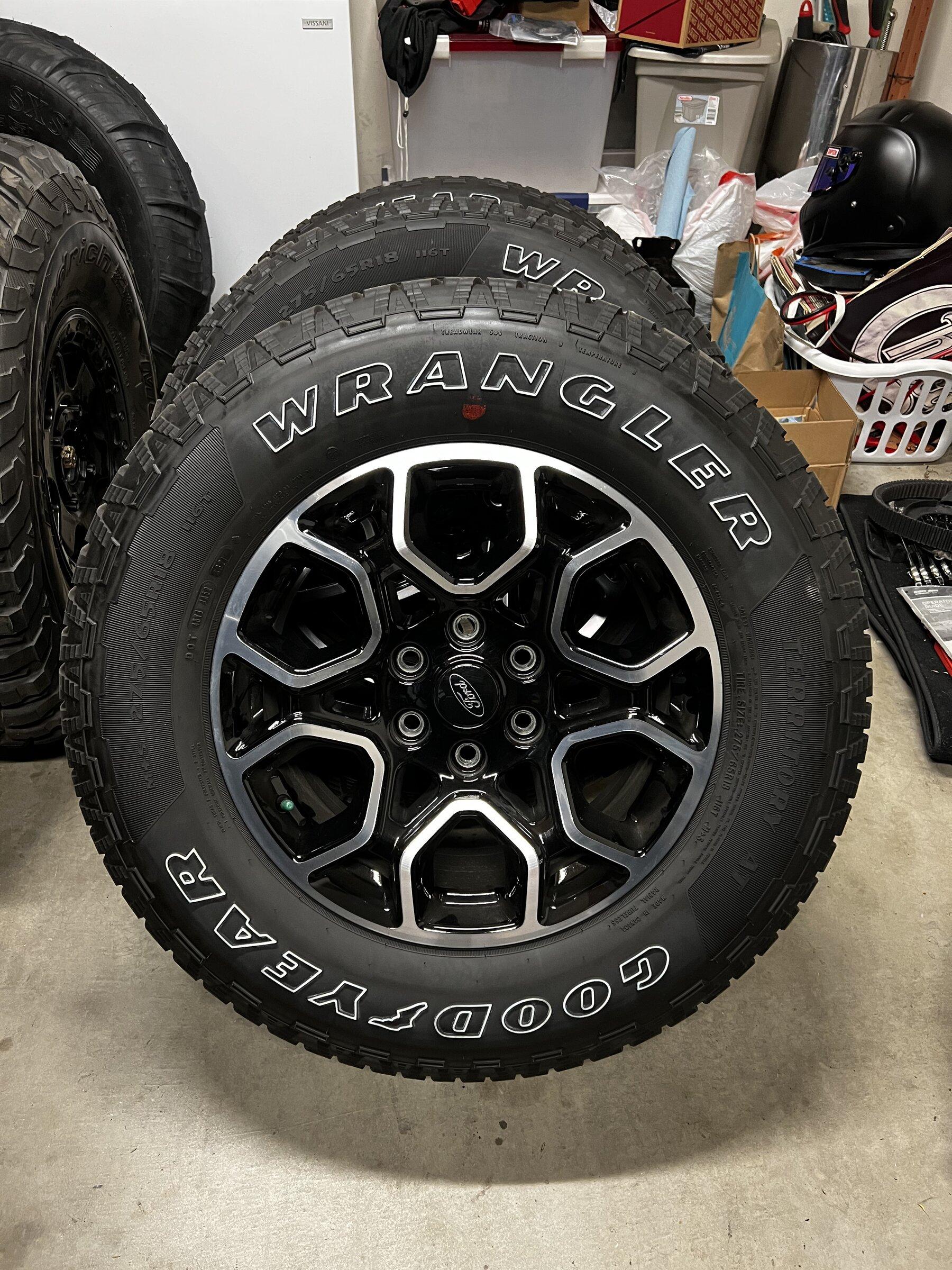 Ford F-150 Lightning $500 2021 Lariat Package 18” Wheels Goodyear Tires B43D31AB-EB8F-464B-B8A8-429477C95966