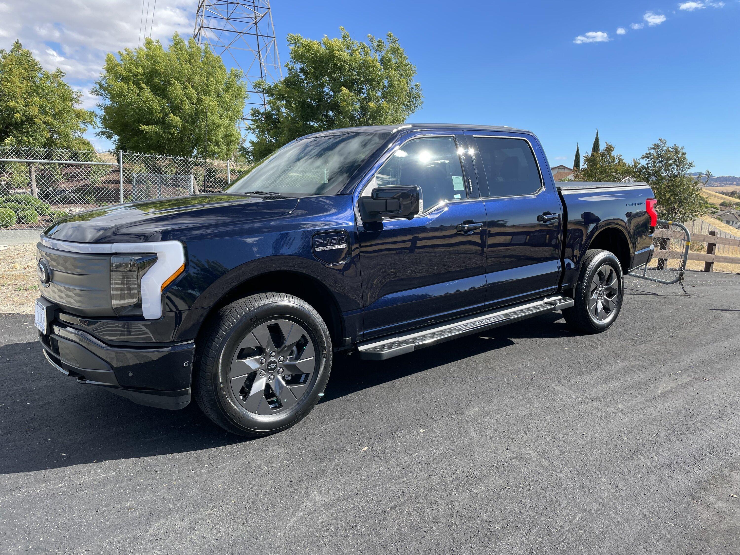 Ford F-150 Lightning ✅ 5/16 Lightning Build Week Group B8797321-1DEF-4D9A-879F-35CB1517D4E4