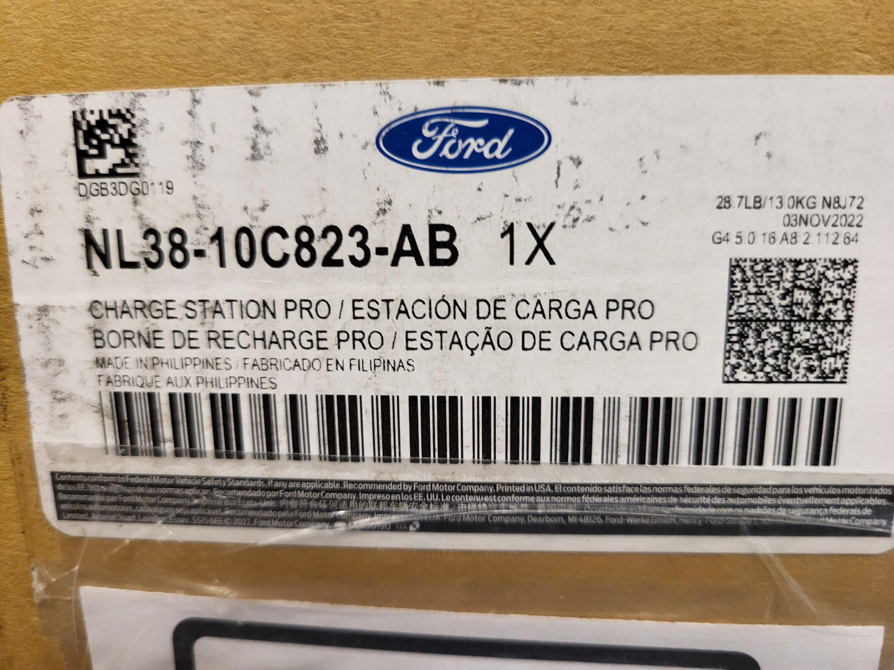 Ford F-150 Lightning Ford Charge Station Pro - new - $650 Boxed Charge Station Pro