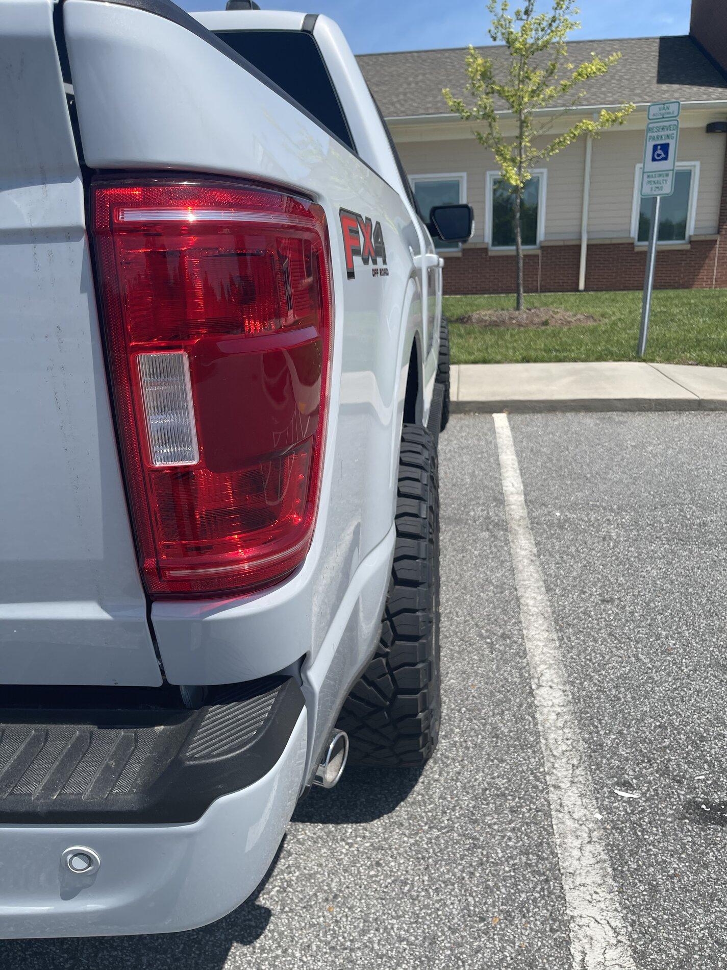 Ford F-150 Lightning New tires on 2021 F150 XLT - 285/60/r20 Nitto ridge grapplers CB3EDC09-6529-46B0-AE21-80DE6D5AE7B9