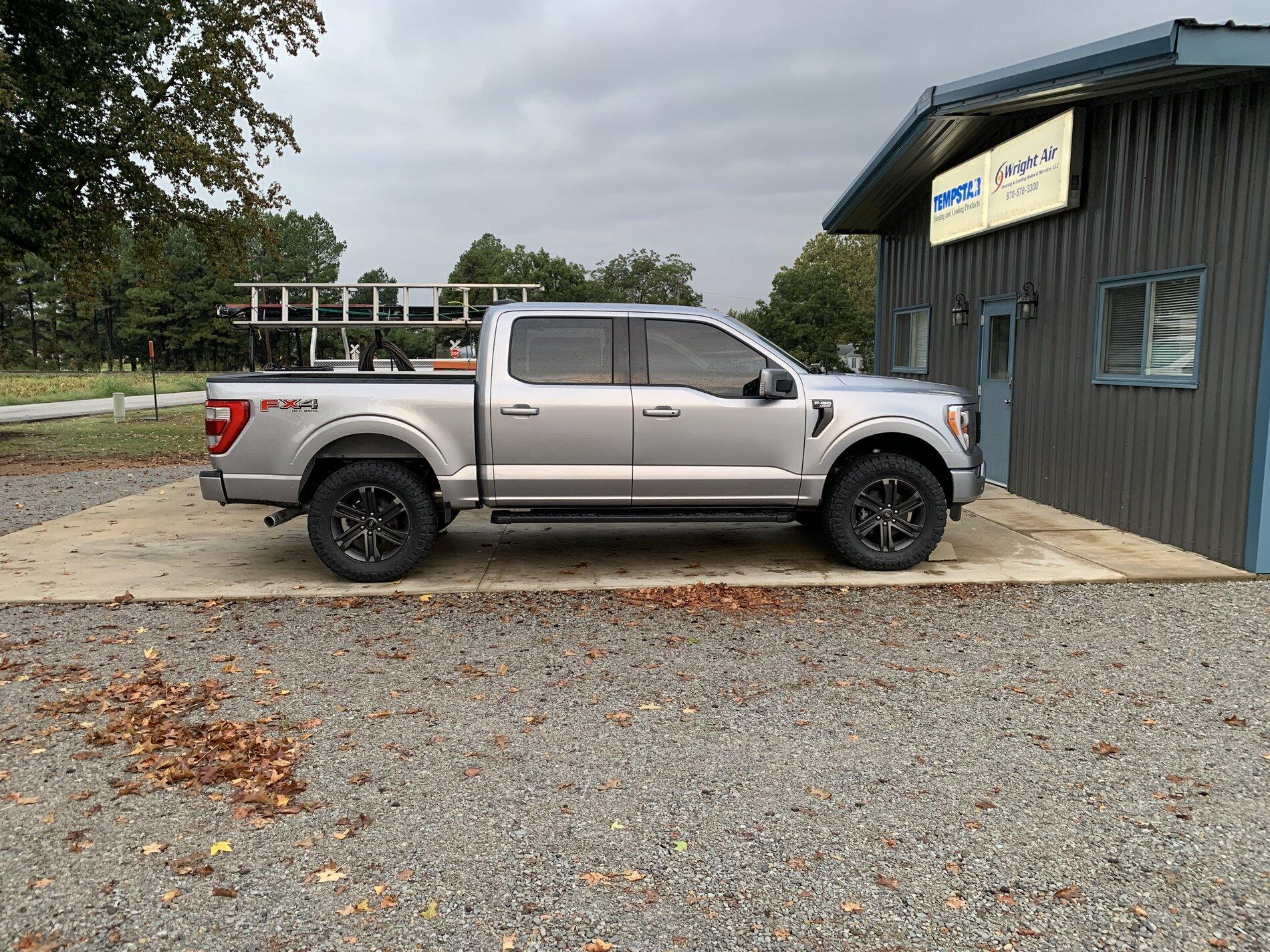 Ford F-150 Lightning Motofab leveling kit still not level DB80A47C-DF64-490A-878F-CF2764CD8298