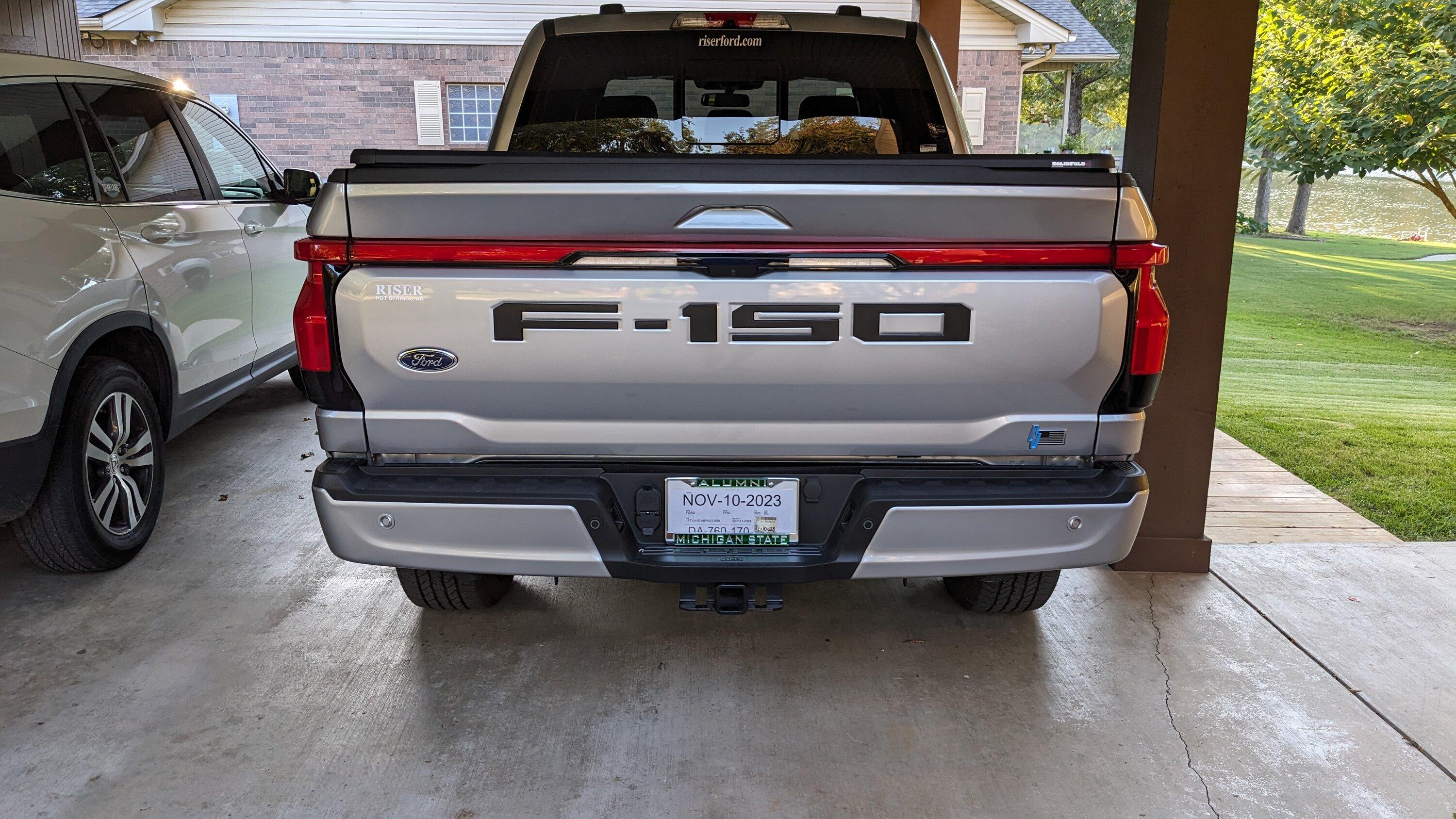 Ford F-150 Lightning Tailgate options - anything better than that giant F-150 lettering? f-150 lettering 