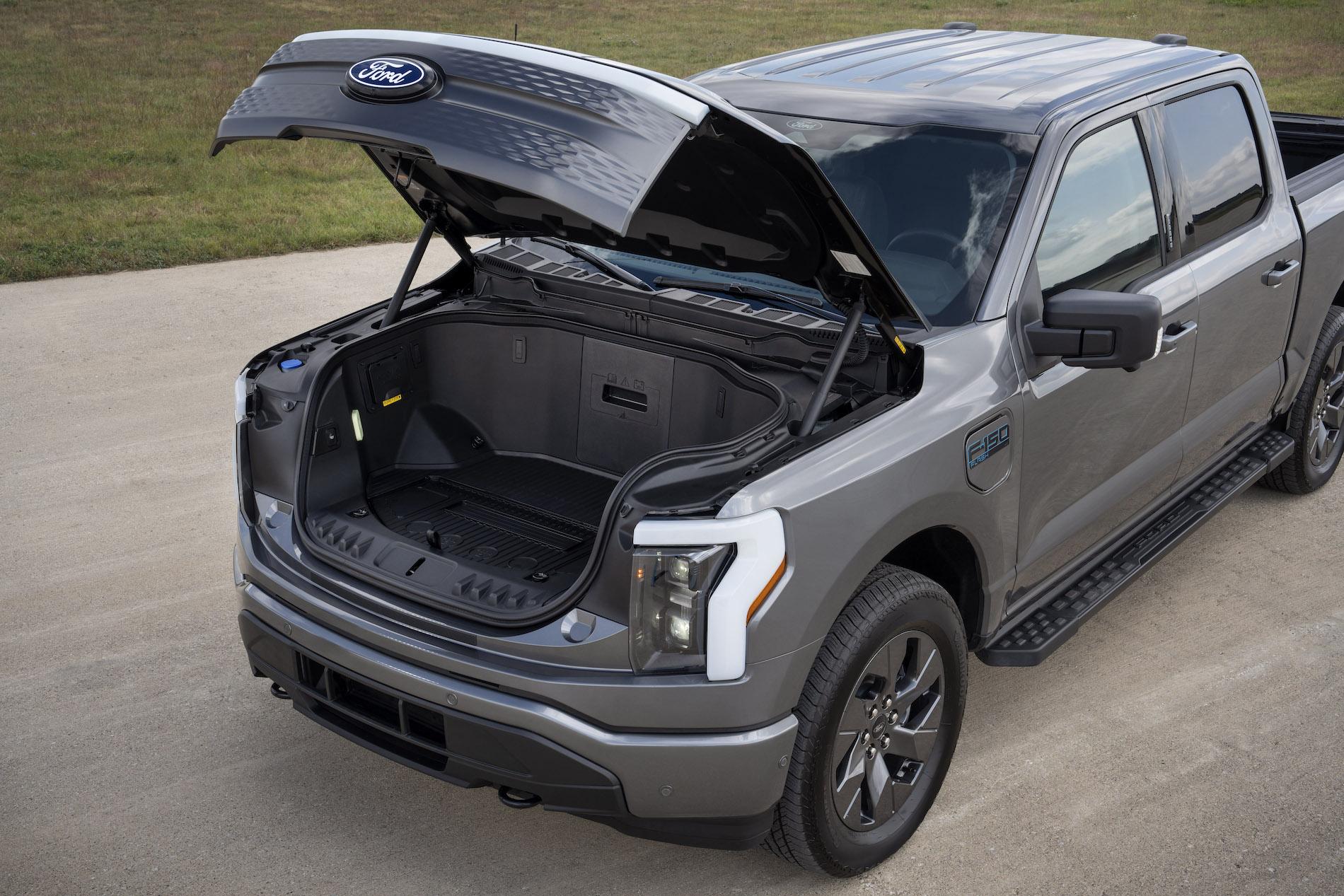 Ford F-150 Lightning F-150 Lightning FLASH Model Debuts with Heat Pump and Bigger Screen F-150 Lightning Flash 5