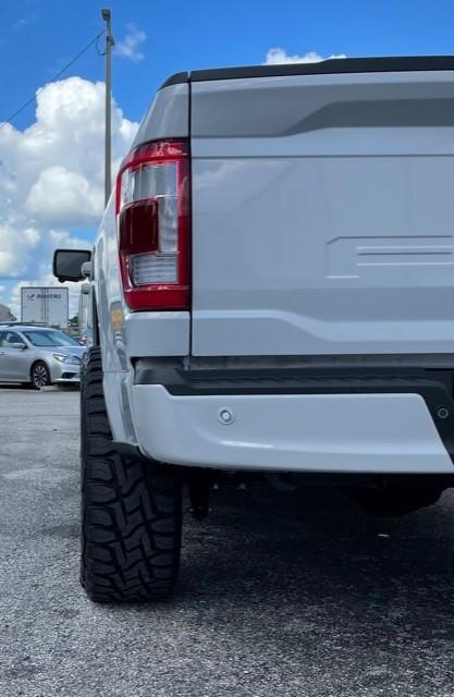 Ford F-150 Lightning 2021 Lariat Space White 4x4 Sport Leveled Fuel Rouge 20 x 9 Toyo OC RT 295 60 R20 F150 3