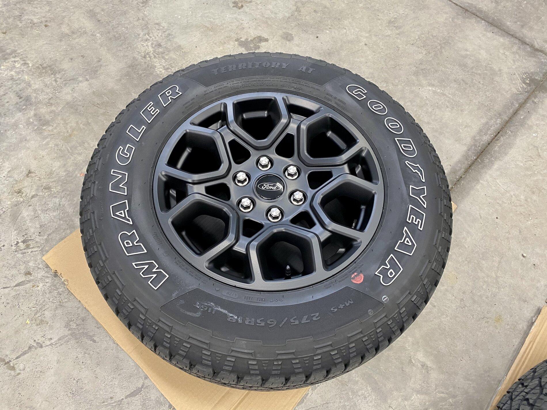 Ford F-150 Lightning Factory Wheels Blackout DIY Using Plastidip FA2BC1DF-5FA8-40AB-917F-5DF34FF5211F