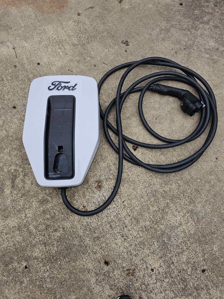 Ford F-150 Lightning Ford Charge Station Pro $500  text 3618768303 Ford Charge