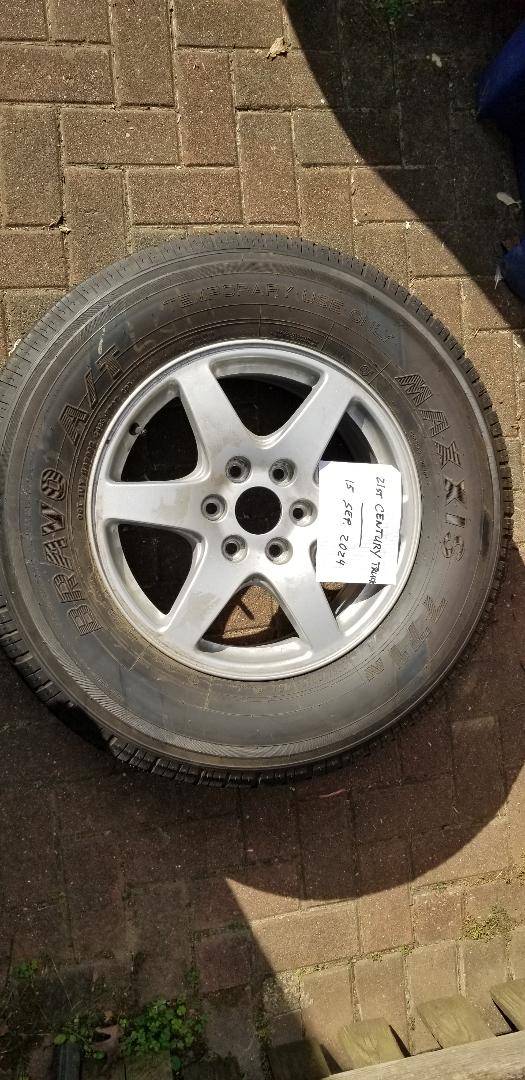 Ford F-150 Lightning FOR SALE - new Ford 2023 Lightning spare wheel + tire $200 + shipping. Ford F150 2023 Lightning spare temp wheel and tire - front wiew