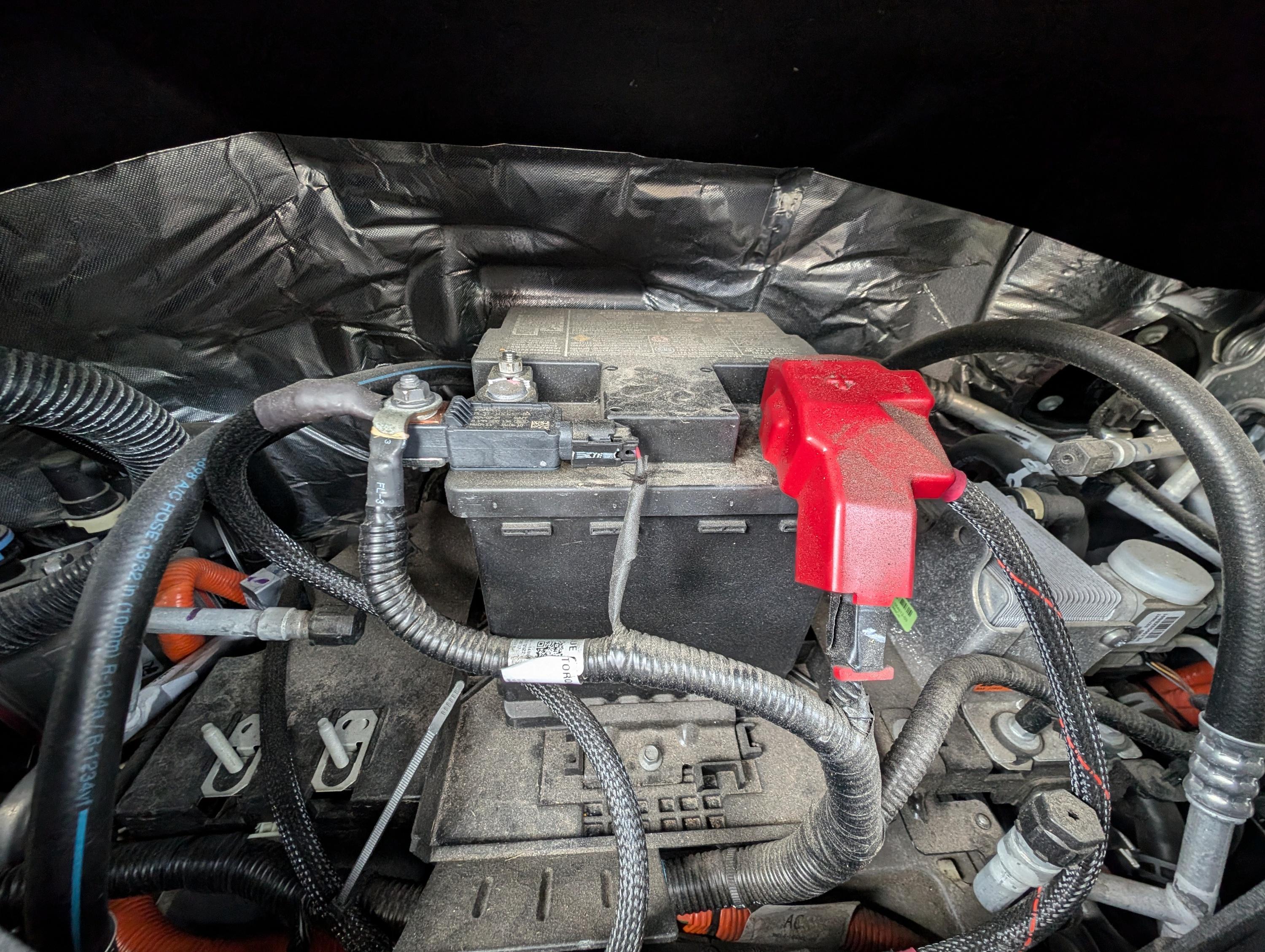 Ford F-150 Lightning Missing part? fpQ8xJT