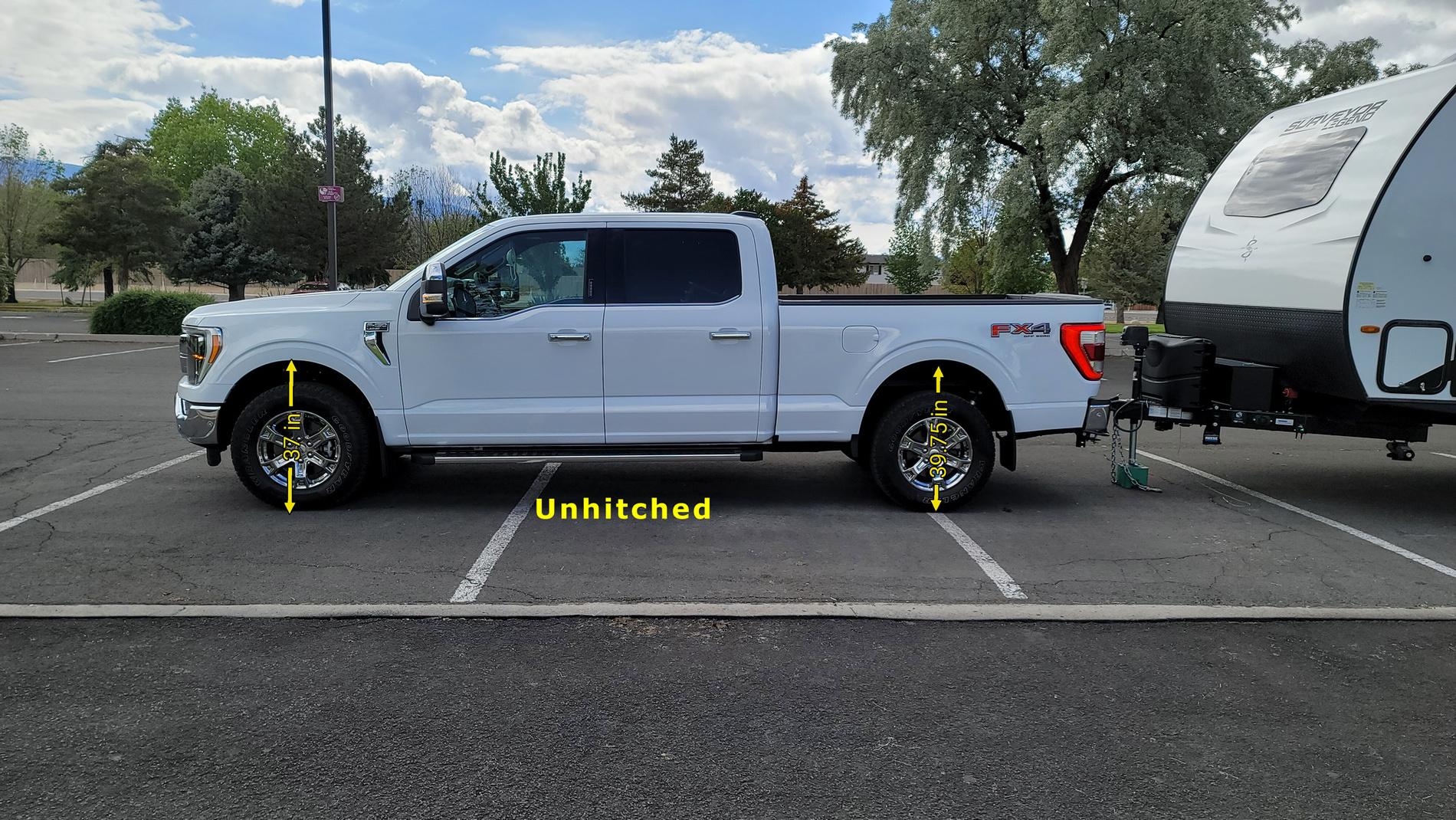 Ford F-150 Lightning Who actually uses a weight distributing hitch? Hitch_001