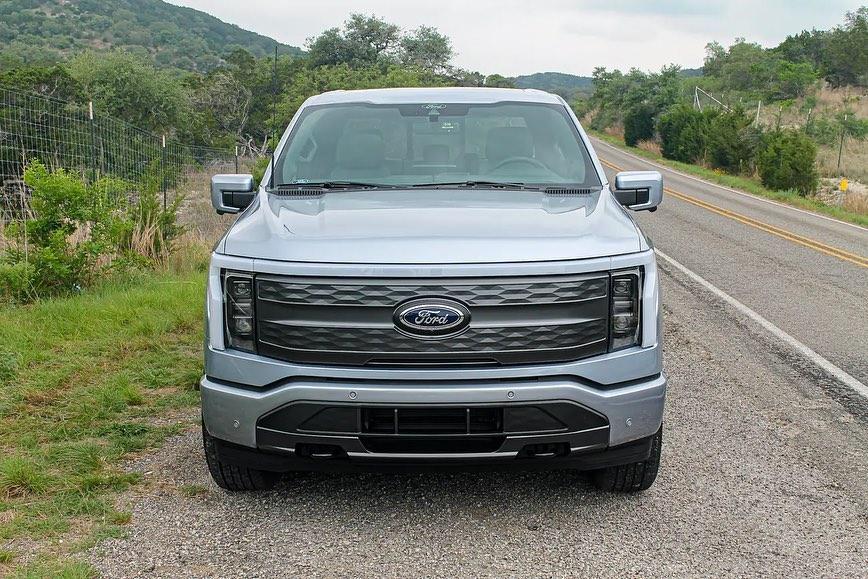 Ford F-150 Lightning ICED BLUE SILVER F-150 Lightning Photos & Club Iced Blue Silver F150 Lightning 3