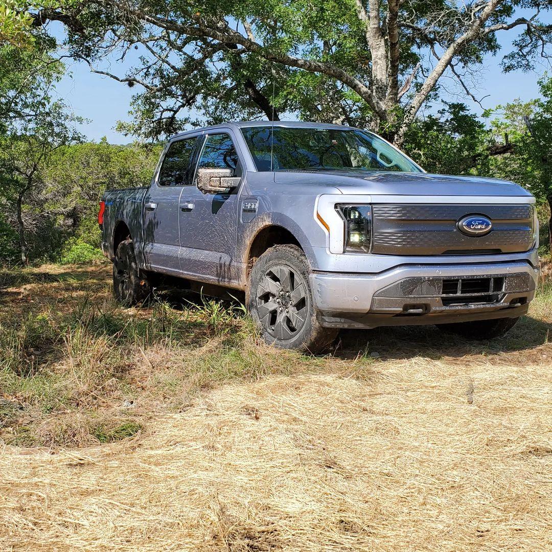 Ford F-150 Lightning ICED BLUE SILVER F-150 Lightning Photos & Club Iced Blue Silver F50 Lightnin