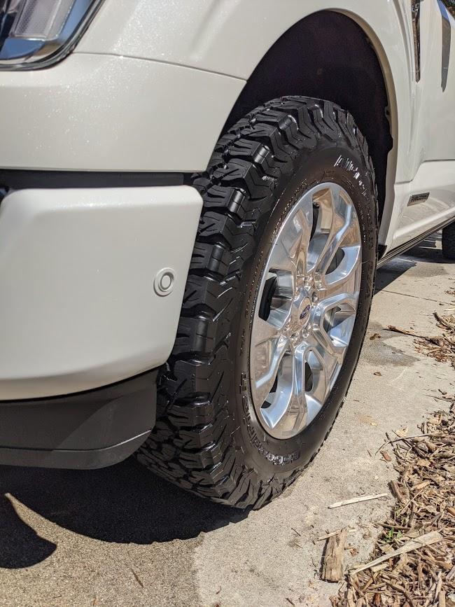 Ford F-150 Lightning Platinum wheels with larger more aggressive tires? ij2Kn6xGfF6dsyaEG8YXkjzu1Q=w651-h867-no?authuser=0