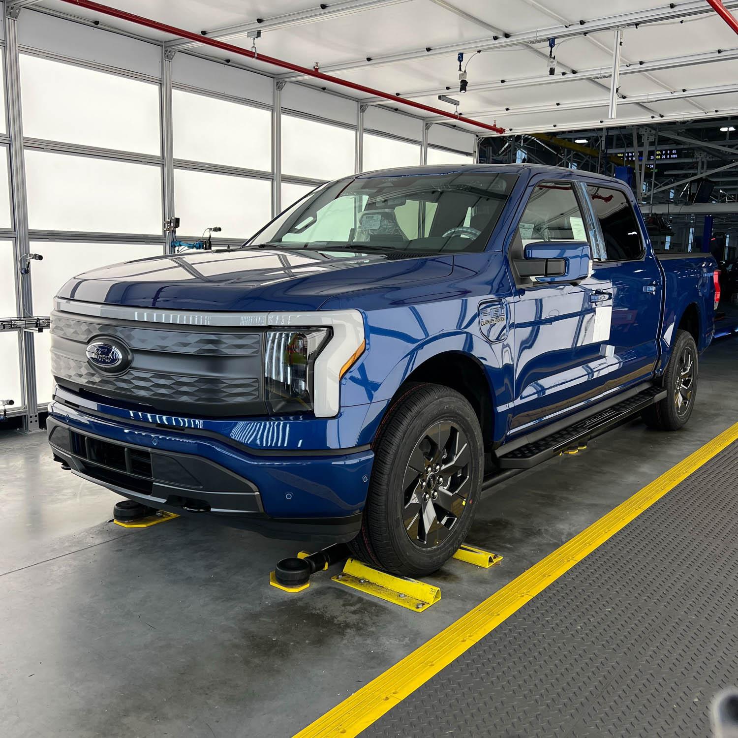 Ford F-150 Lightning ✅ 8/15/22 Lightning Build Week Group image