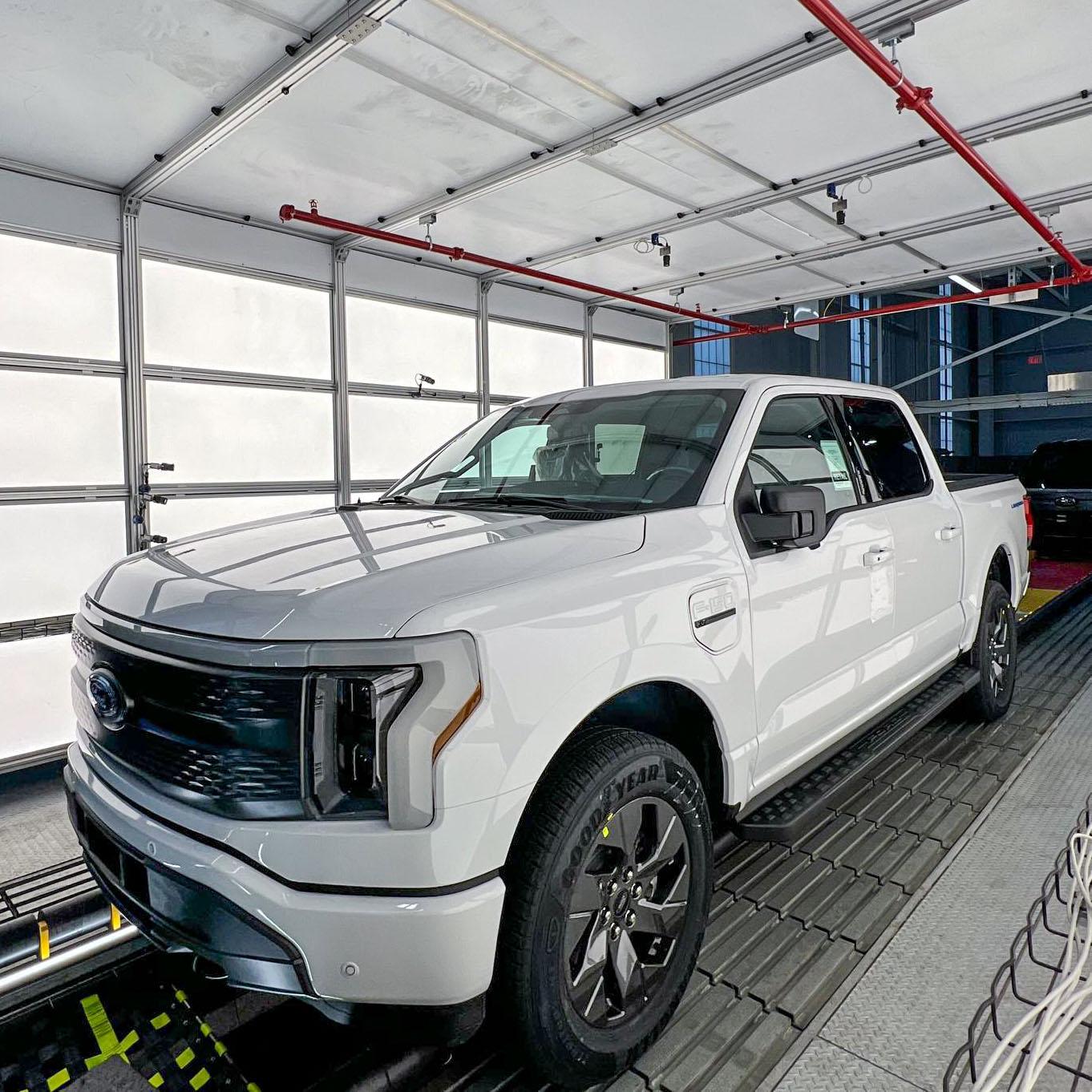 Ford F-150 Lightning Assembly line email and picture. image