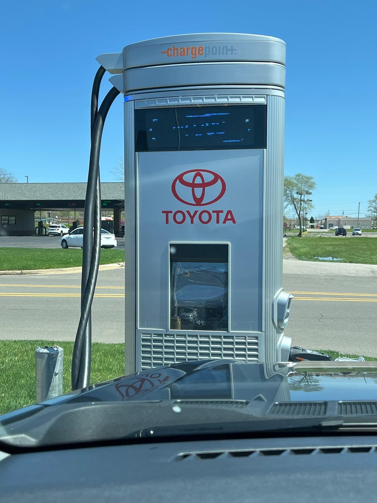 Ford F-150 Lightning Bluedot charging network / debit card image