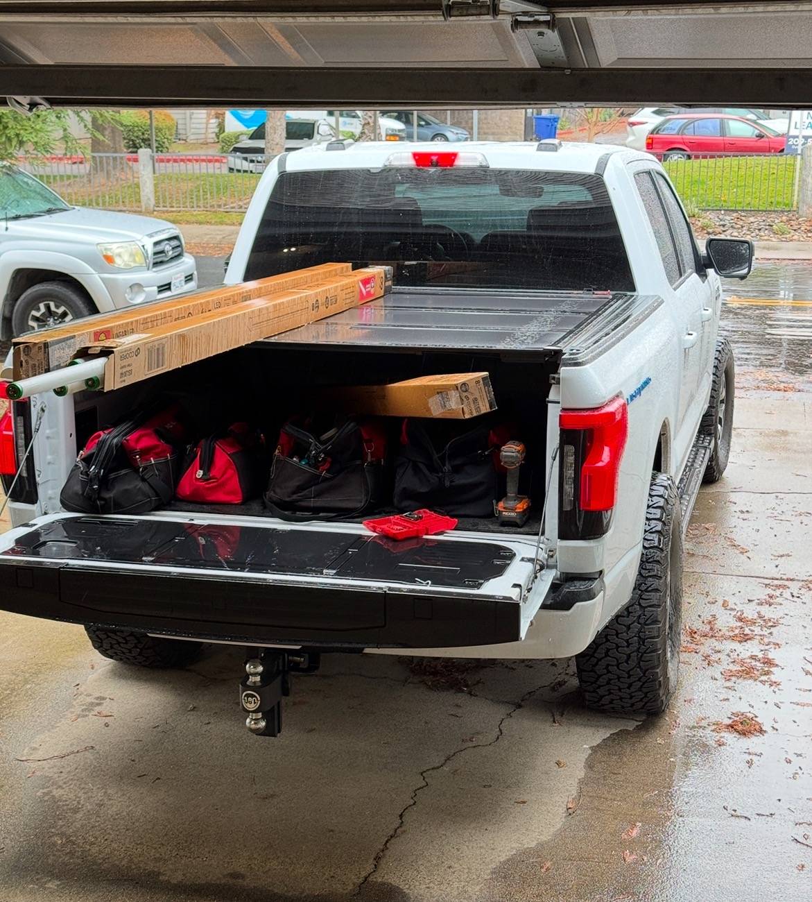 Ford F-150 Lightning Fitting larger tires on a MY22 Lightning Lariat? IMG_0039