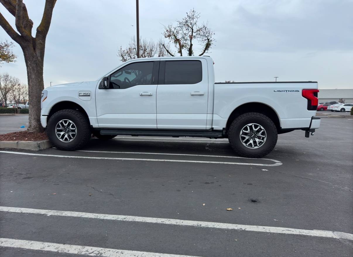 Ford F-150 Lightning 22 IBS with some raptor touches IMG_0182