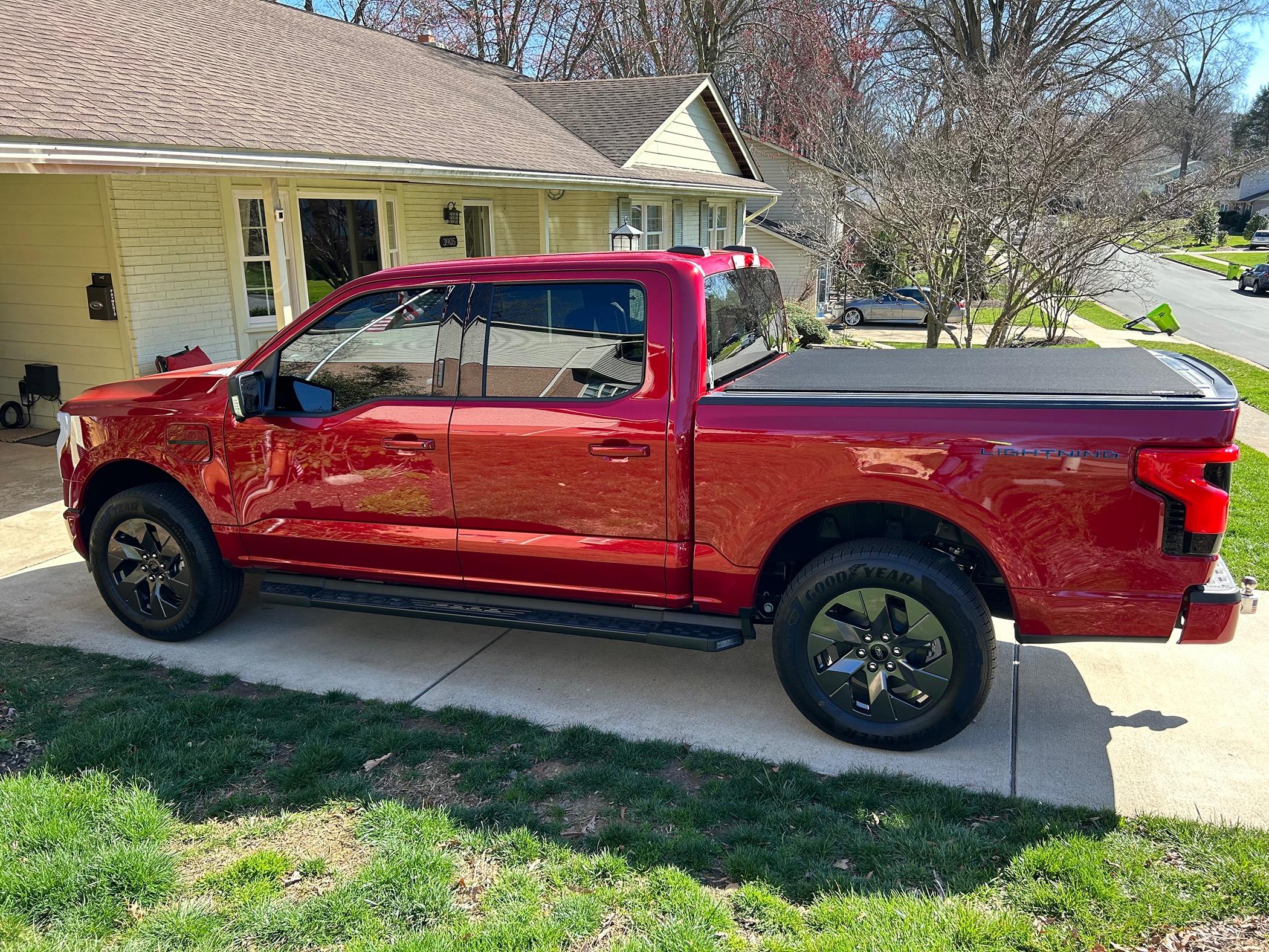 Ford F-150 Lightning Post a picture of your current vehicle IMG_0278