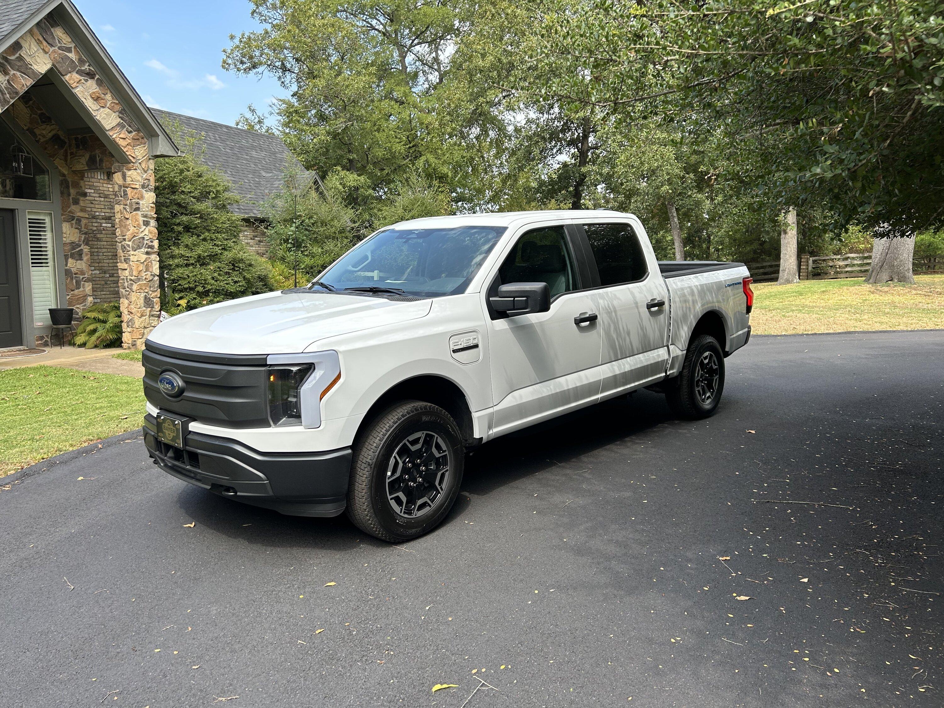 Ford F-150 Lightning I caught a Unicorn IMG_0337