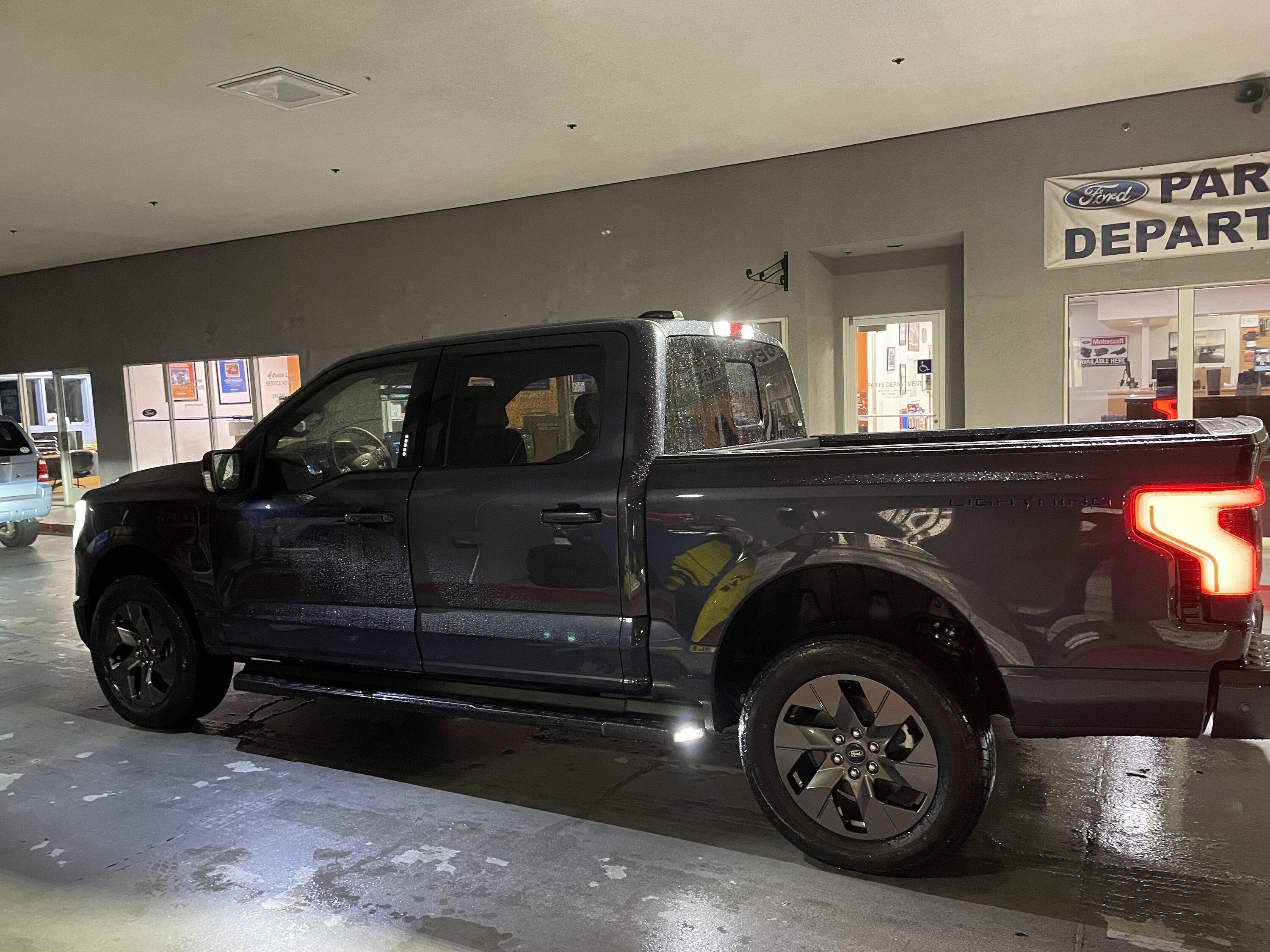 Ford F-150 Lightning ✅ 8/1 Lightning Build Week Group IMG_0421