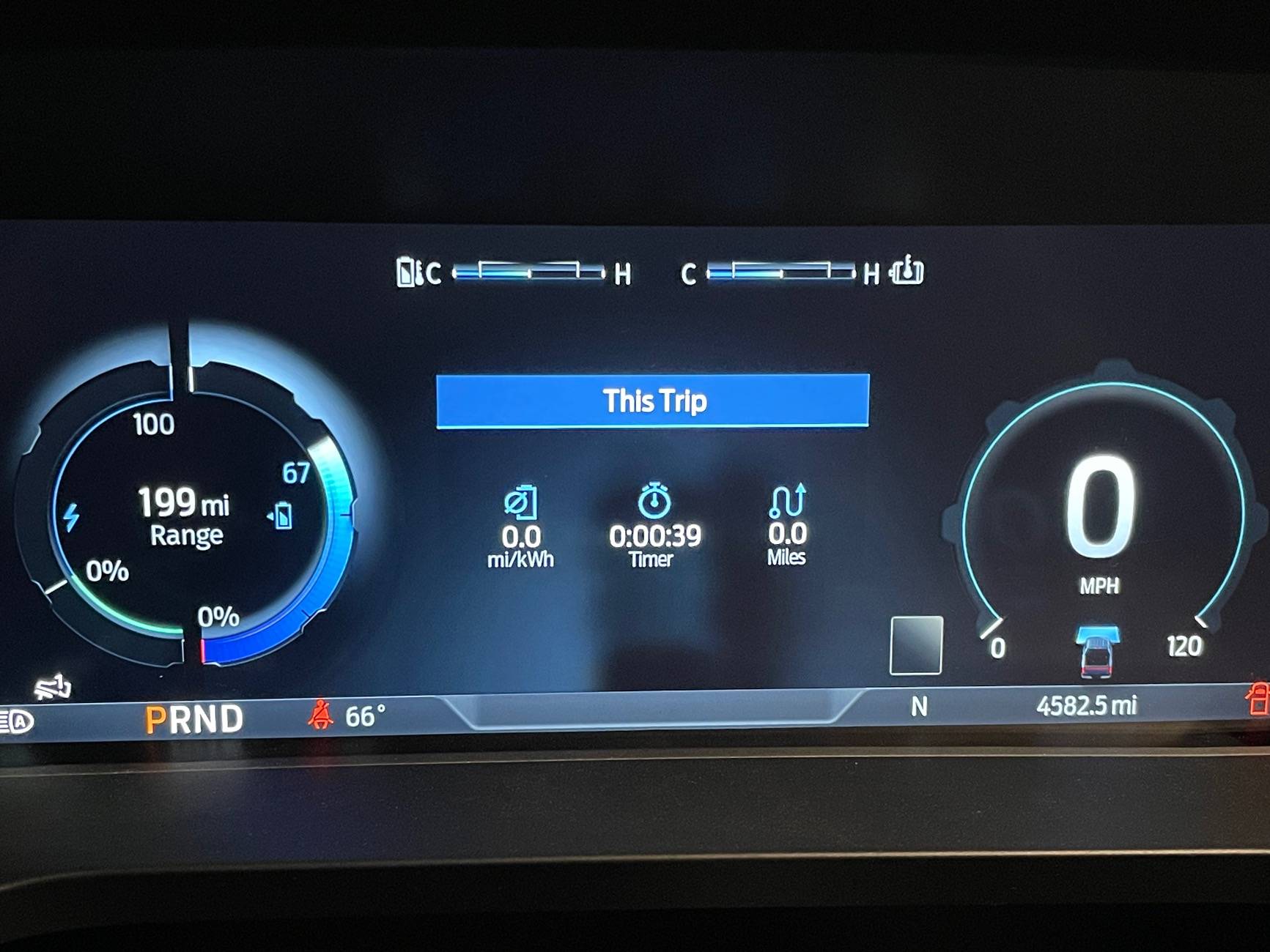 Ford F-150 Lightning Power-Up OTA 6.8.0 - Smart Changes: Center Screen IMG_0639