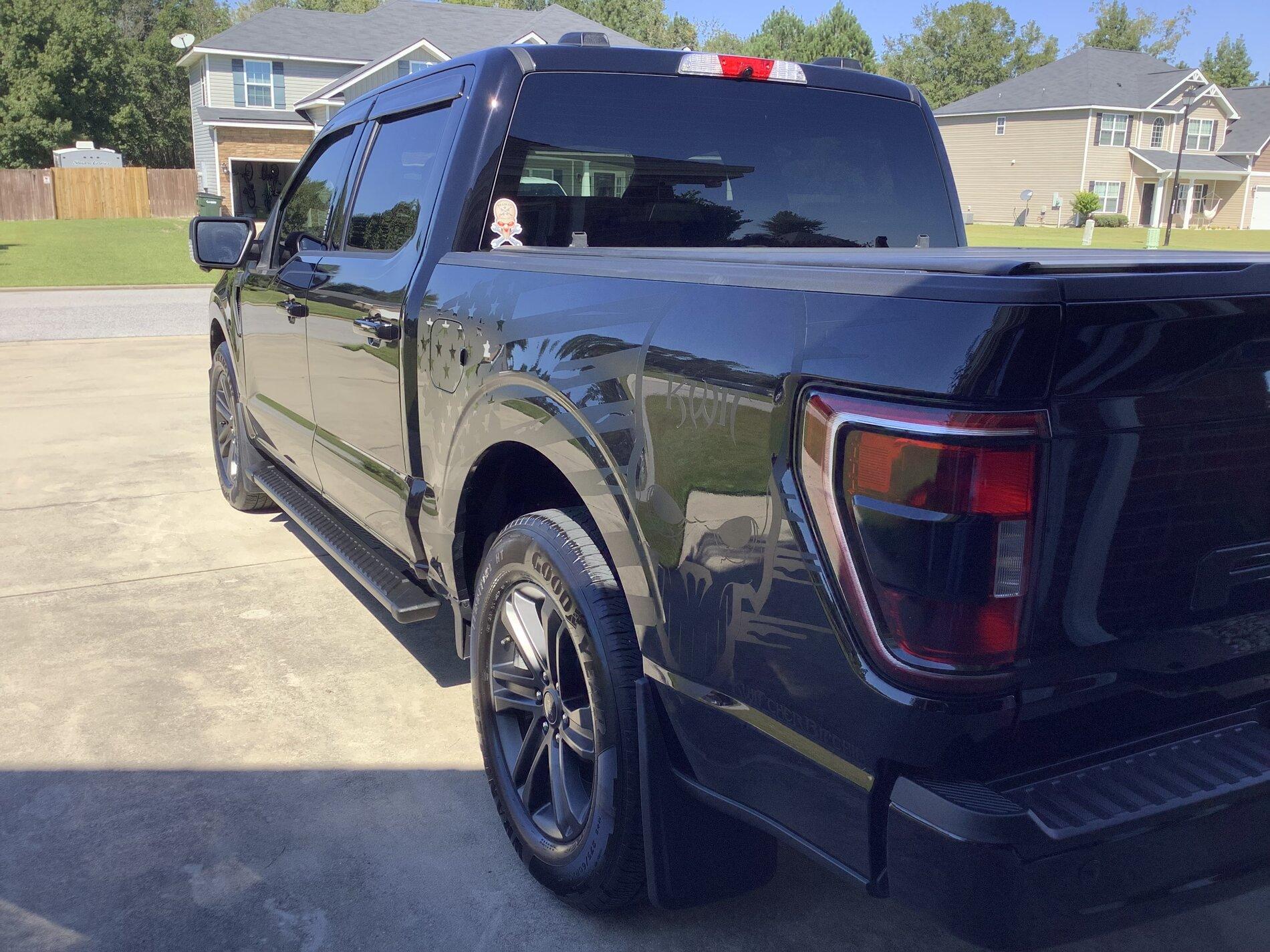 Ford F-150 Lightning Keeping Black Clean...Hard Water spots, etc........... IMG_0732.JPG