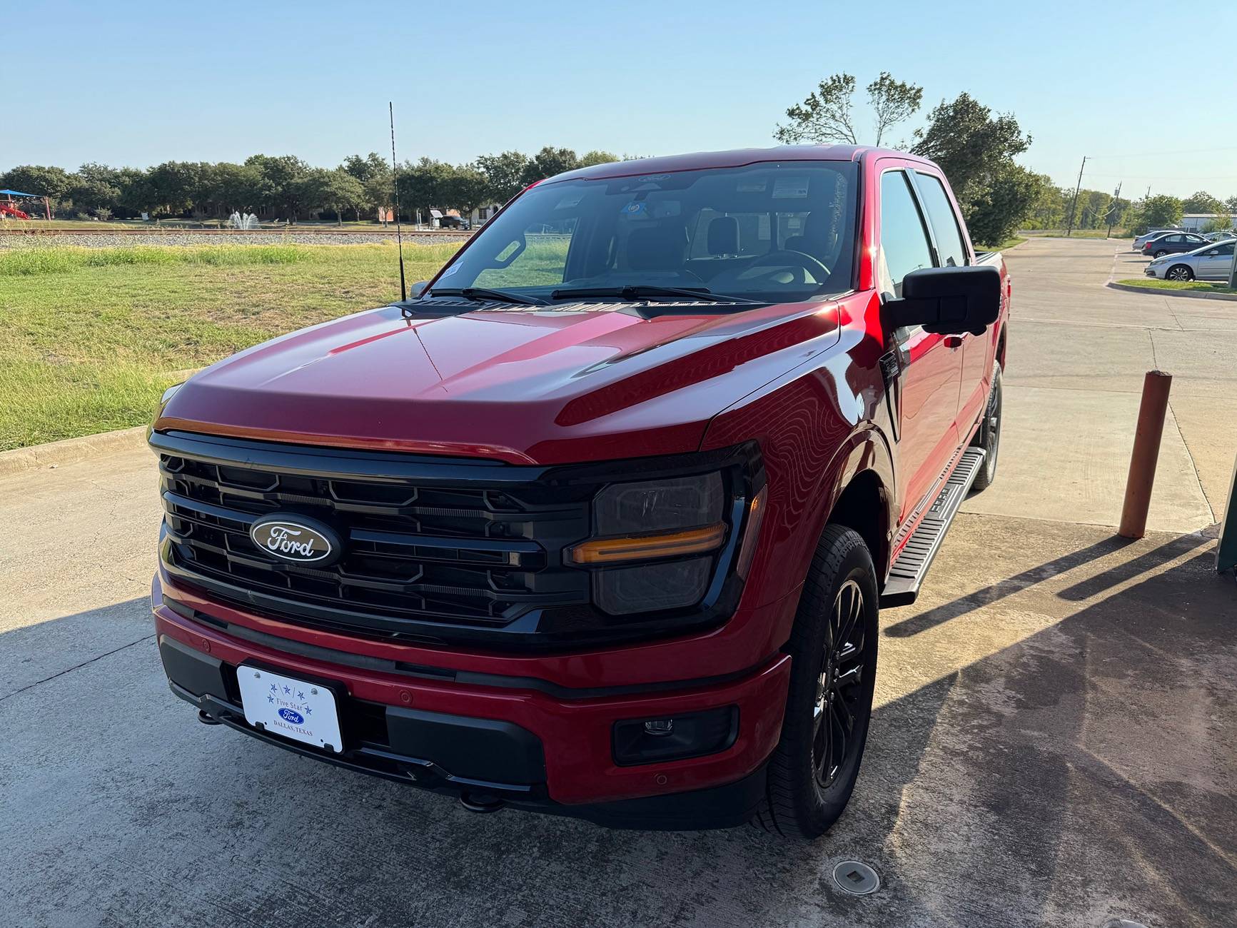 Ford F-150 Lightning 2024 F150 XLT loaner IMG_1086