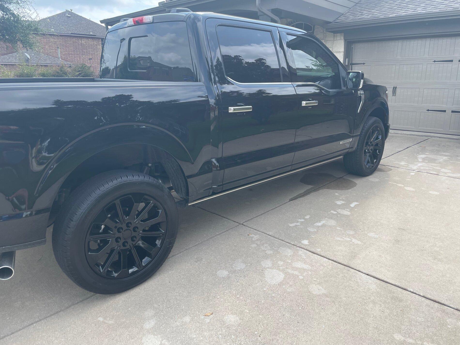 Ford F-150 Lightning Painting F150 Limited Wheels and Grill IMG_1223