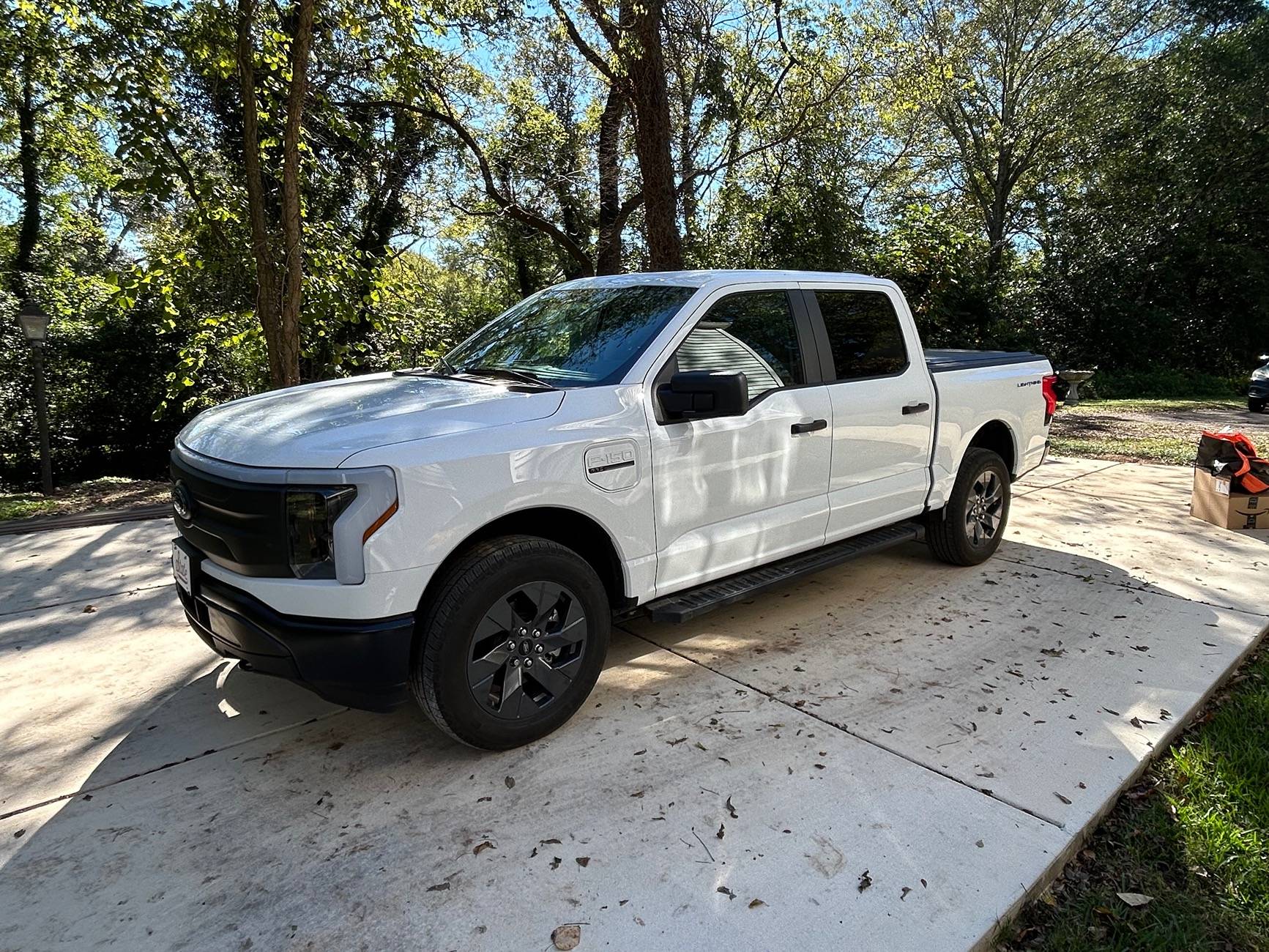 Ford F-150 Lightning Oxford White Pro ER Build IMG_1313