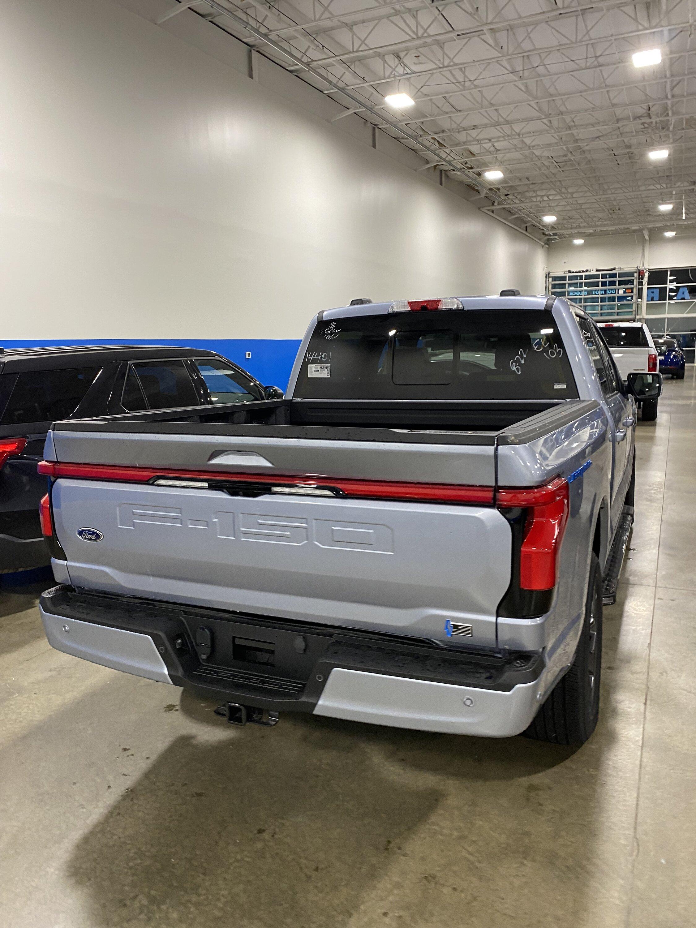 Ford F-150 Lightning ✅ 8/15/22 Lightning Build Week Group IMG_1330