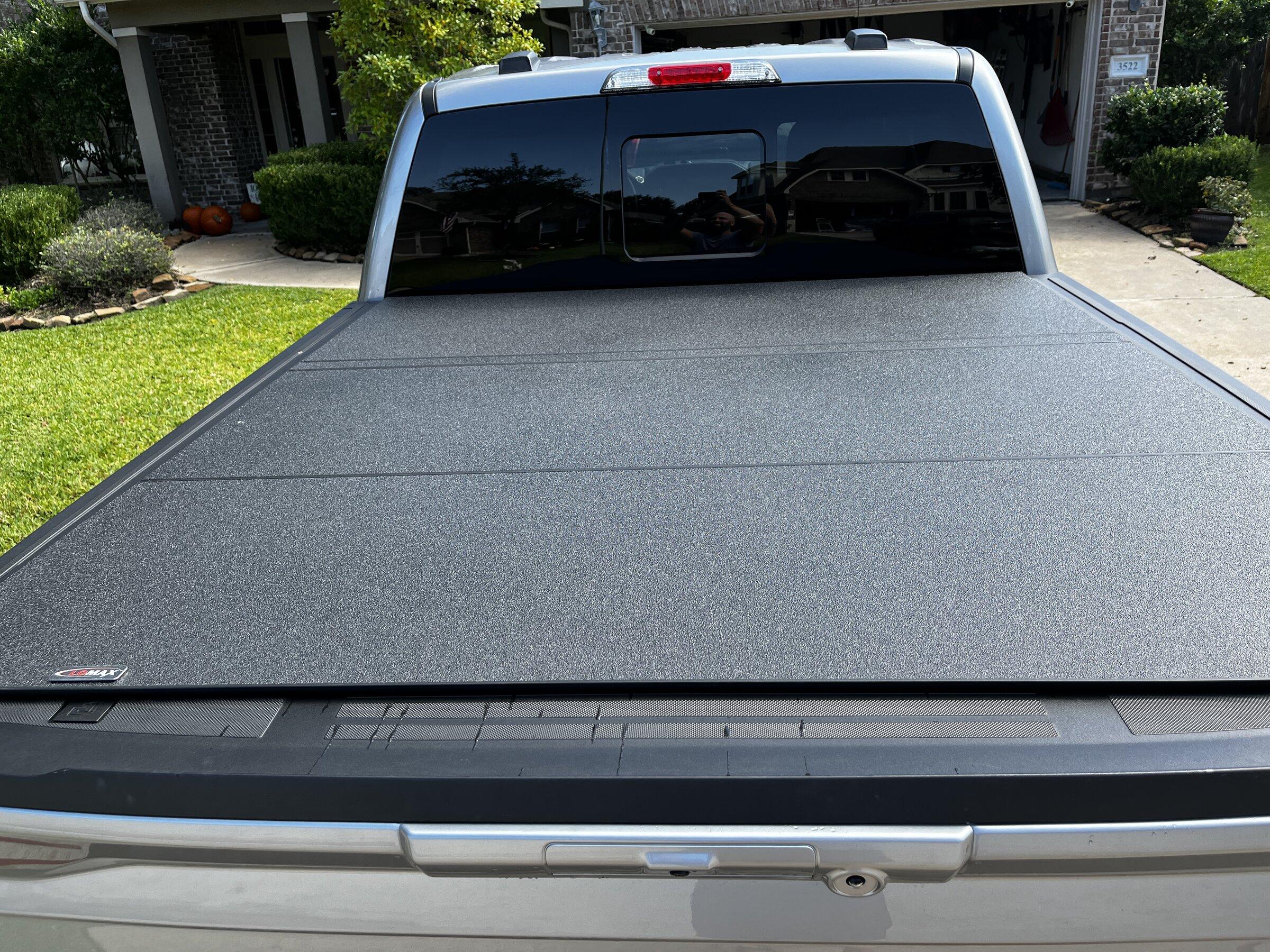 Ford F-150 Lightning SOLD 2021 F150 5.5' Lomax Folding Hard Tonneau Cover for Short Bed - Used 4 Weeks Perfect IMG_1633.JPG