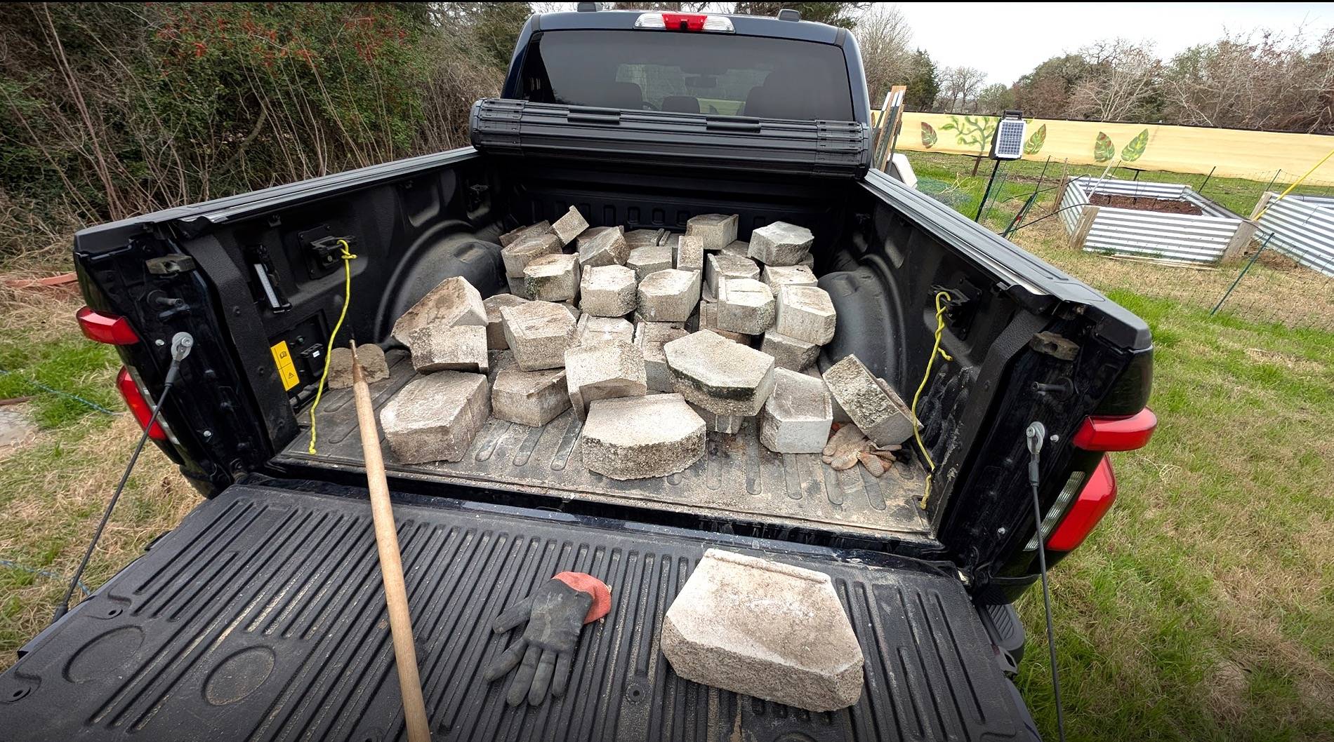 Ford F-150 Lightning Pics of Lightning Trucks Doing Truck Things. Post Yours! 📸 IMG_1975