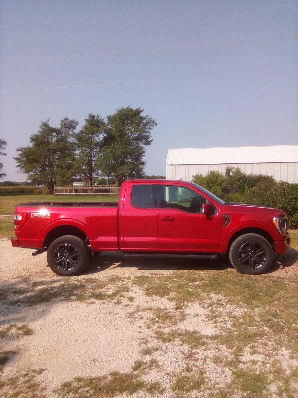 Ford F-150 Lightning Will 18's look too small on my Lariat PB?? IMG_20210911_102259