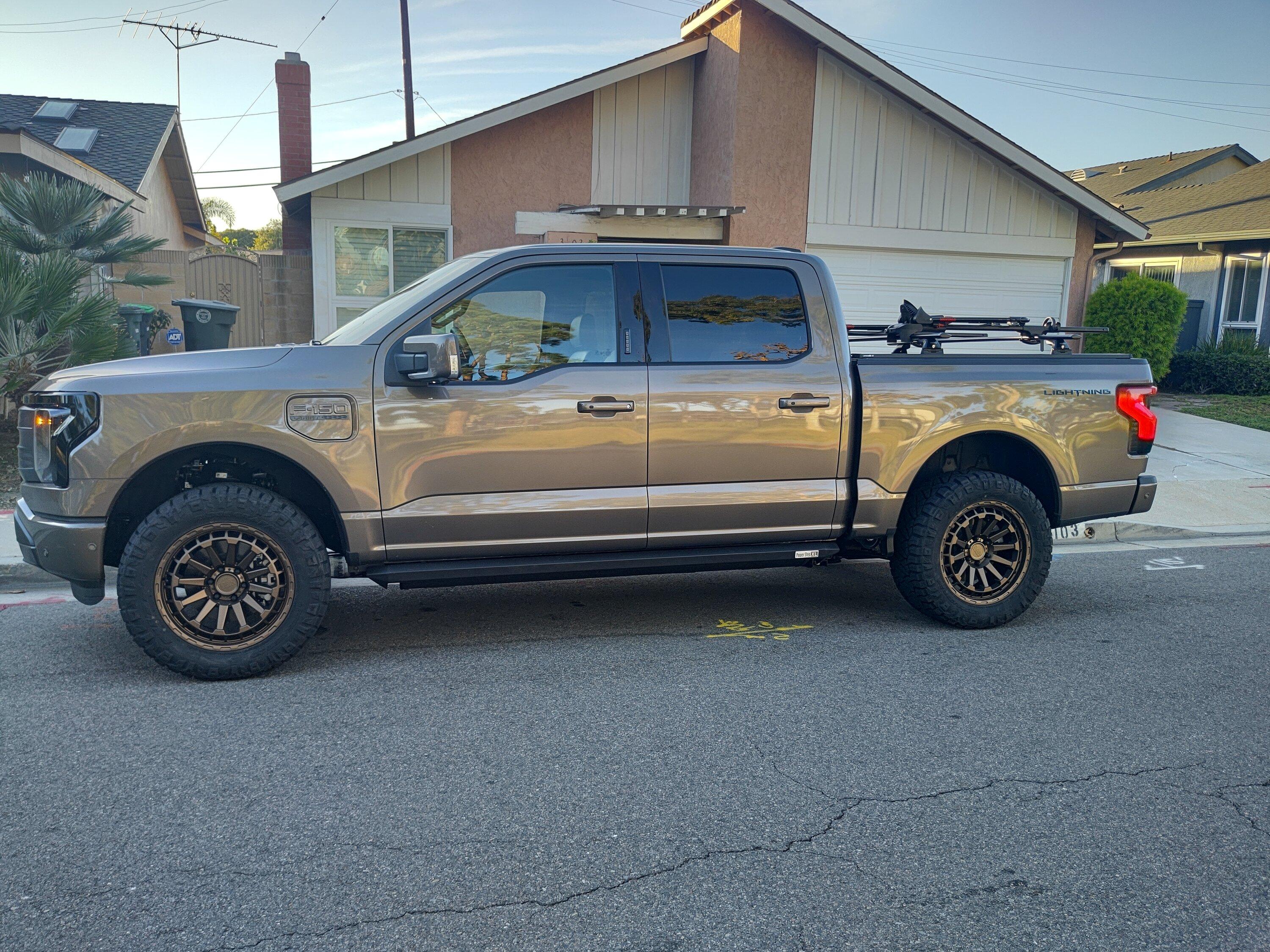 Ford F-150 Lightning STONE GRAY F-150 Lightning Photos & Club IMG_20221114_155046